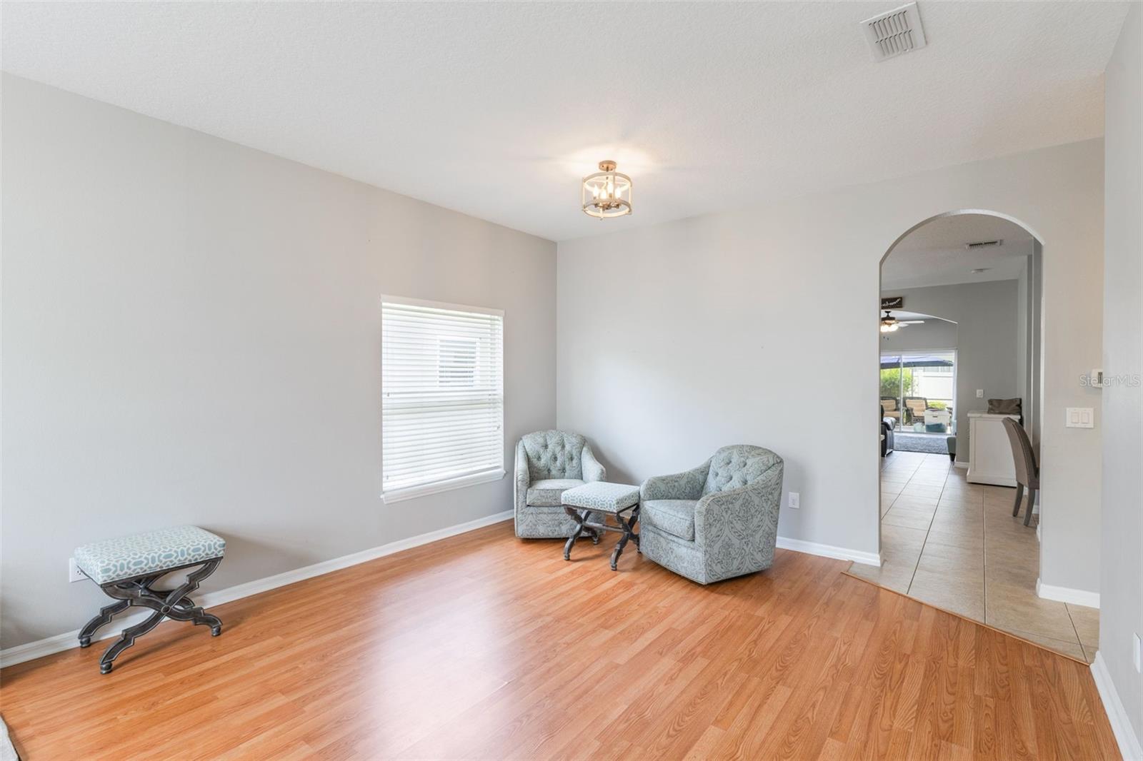 Image 3 of 20 For 328 Appaloosa Court