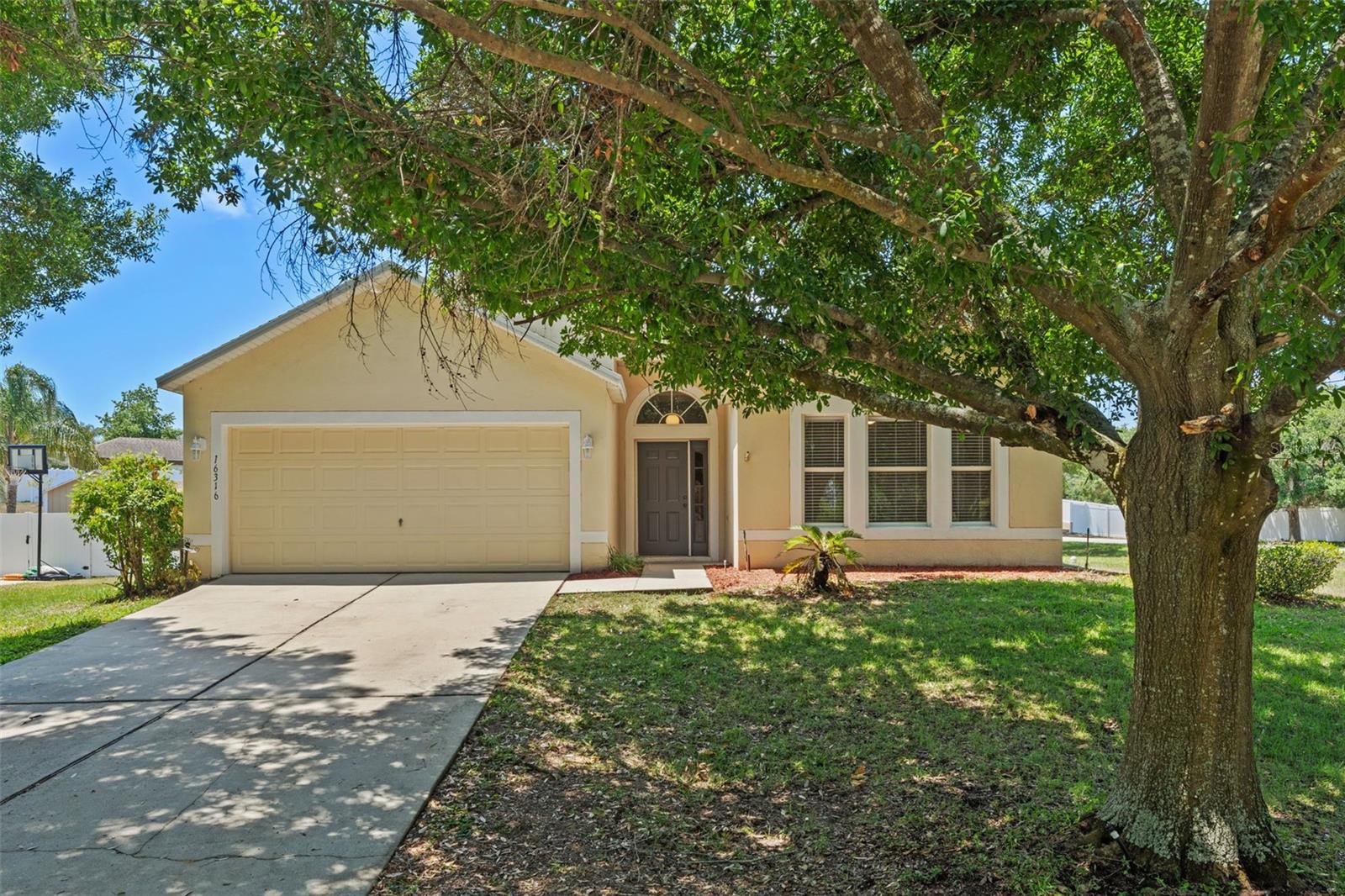 Details for 16316 Meredrew Lane, CLERMONT, FL 34711