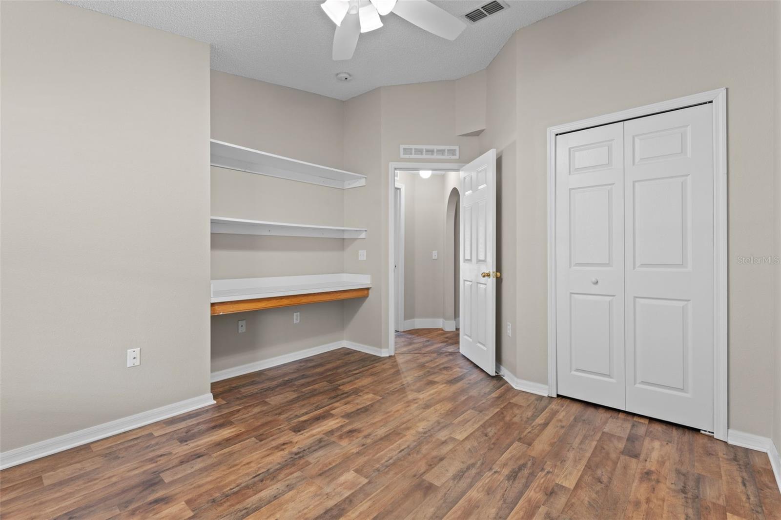 Image 19 of 35 For 16316 Meredrew Lane