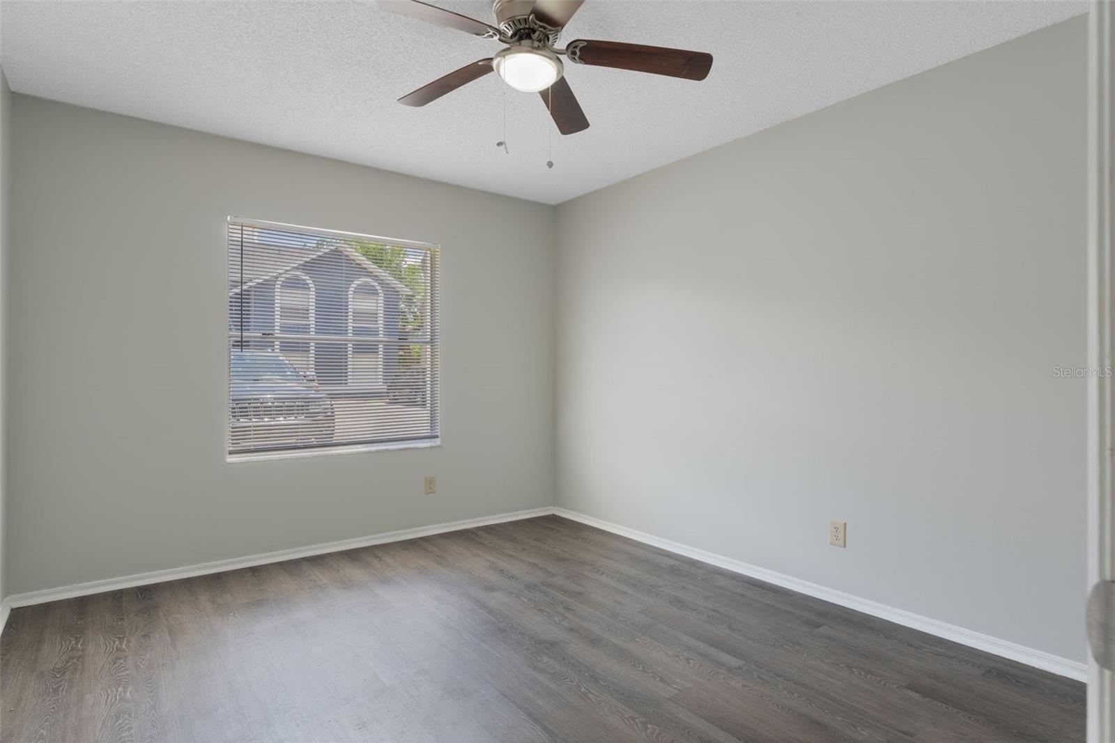 Image 11 of 22 For 4136 Pershing Pointe Place 2