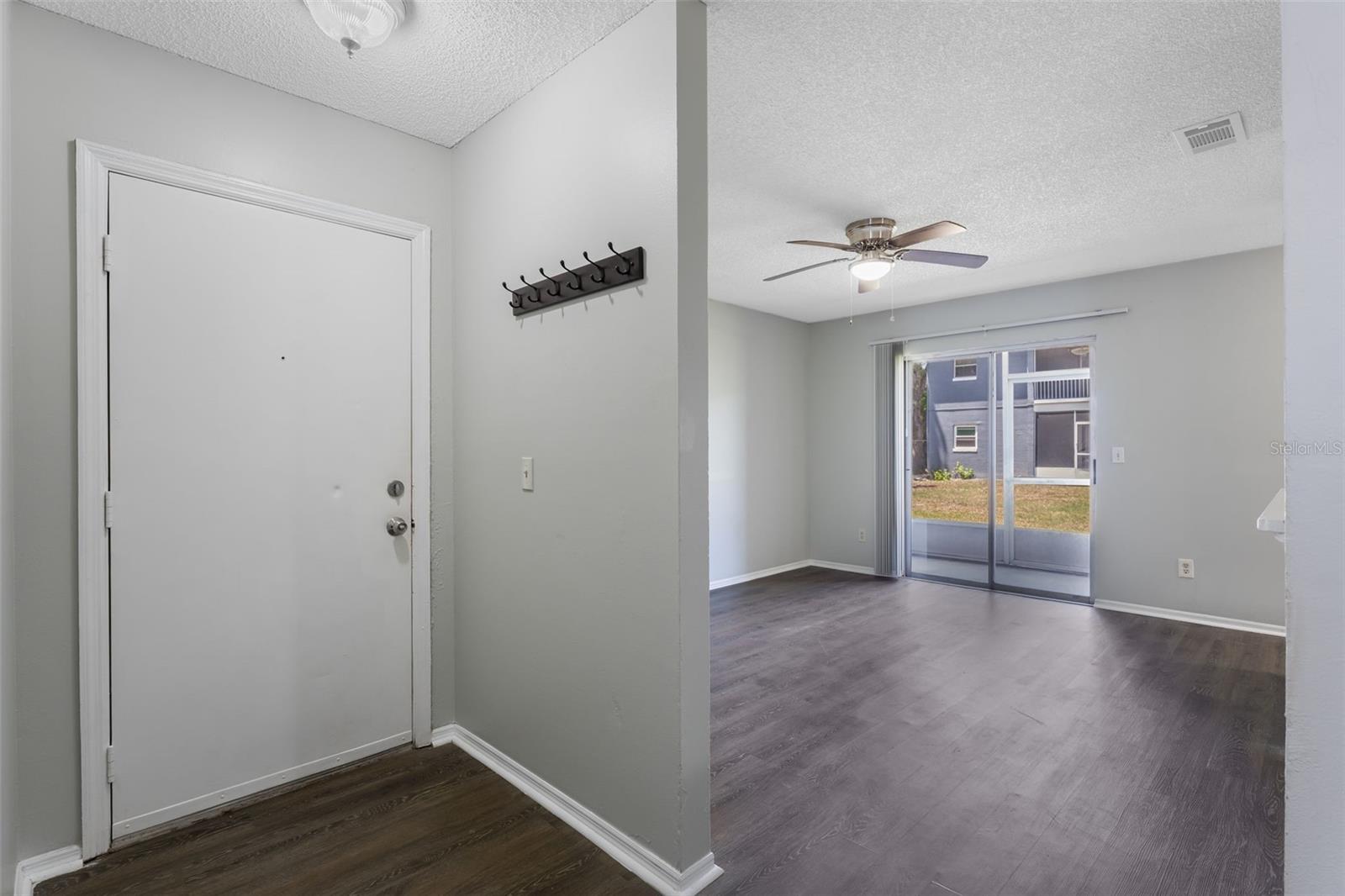 Image 4 of 22 For 4136 Pershing Pointe Place 2