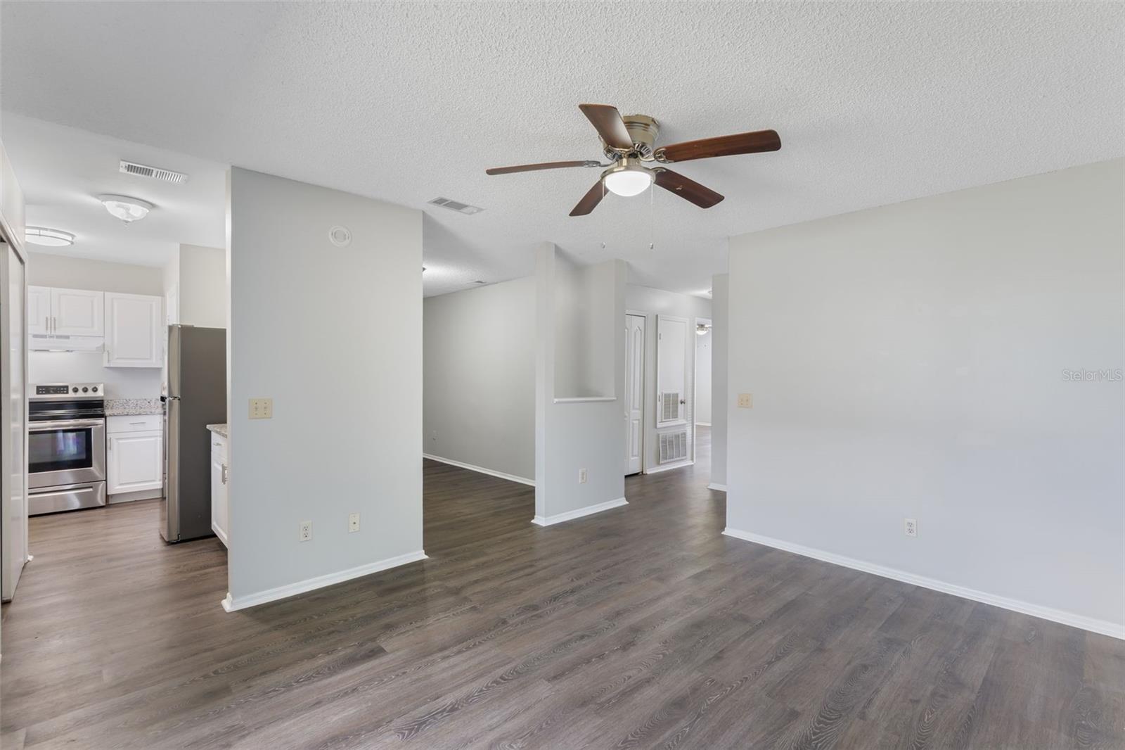 Image 7 of 22 For 4136 Pershing Pointe Place 2