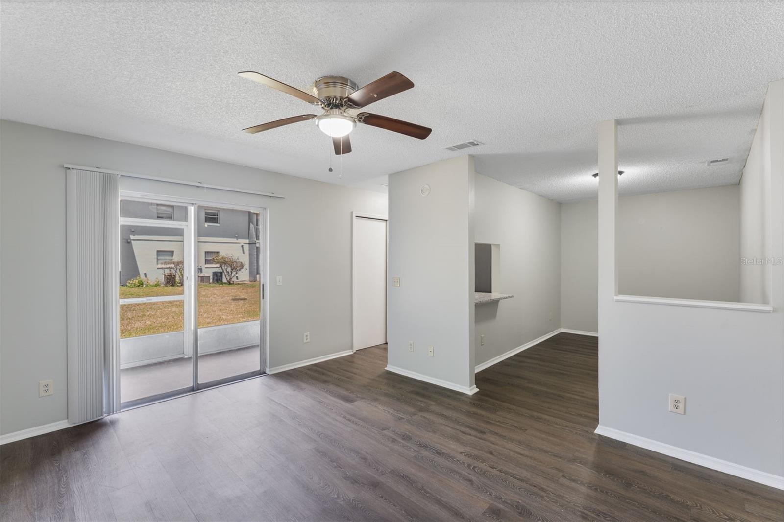 Image 8 of 22 For 4136 Pershing Pointe Place 2