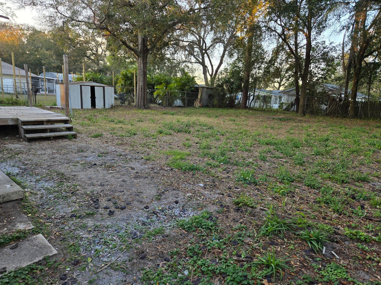 Image 24 of 27 For 453 Oakhurst Street