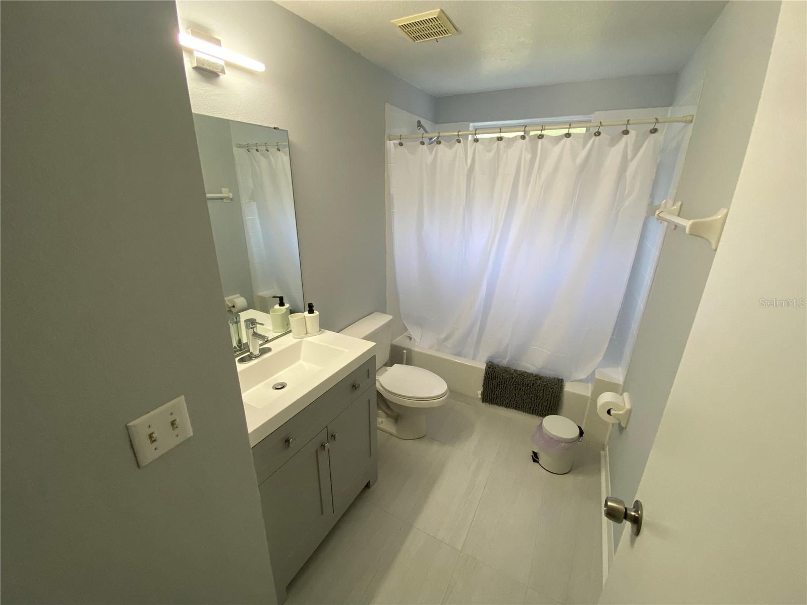Image 17 of 22 For 3147 Britannia Boulevard A