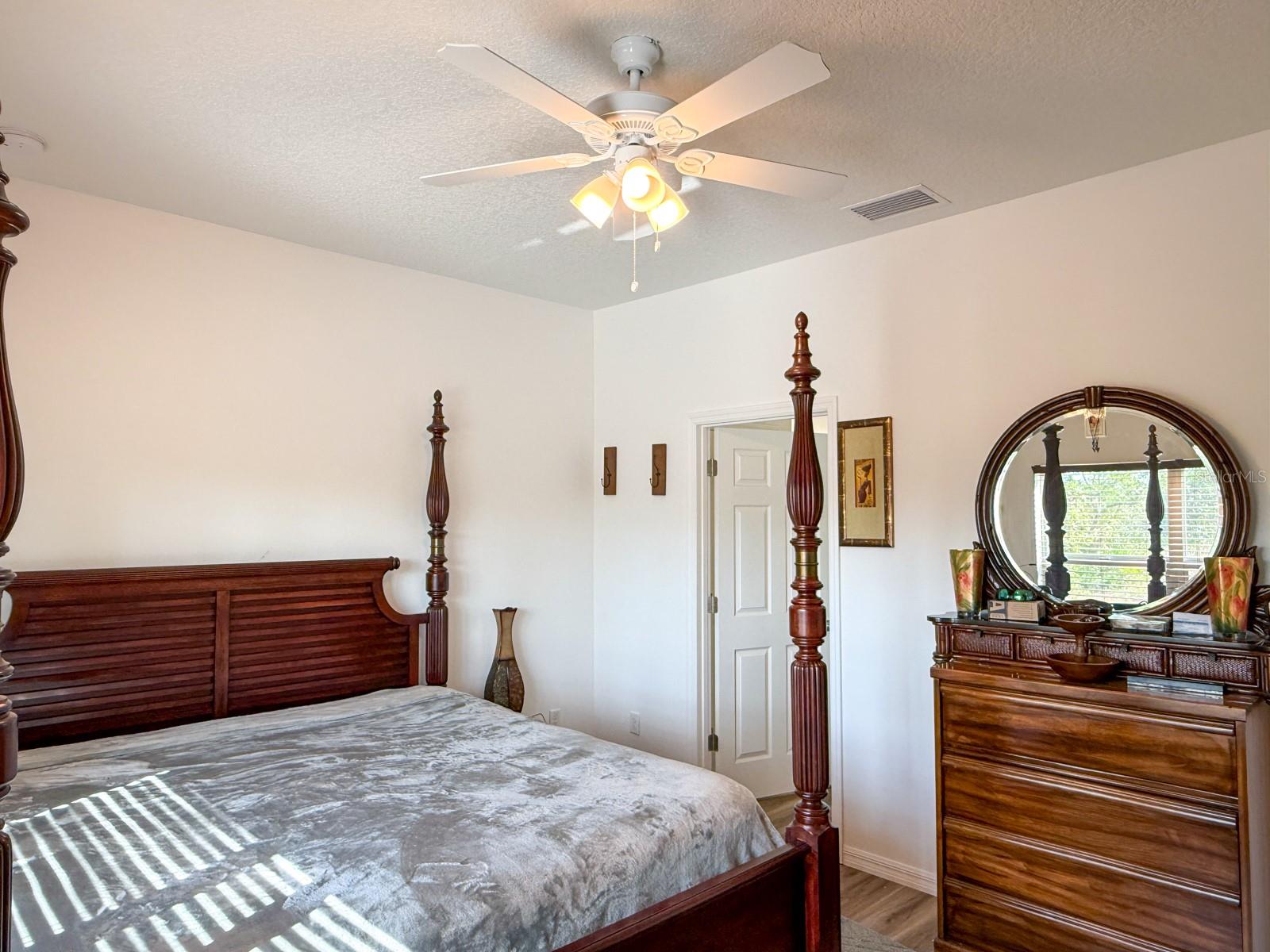 Image 16 of 50 For 6730 Orlando Drive