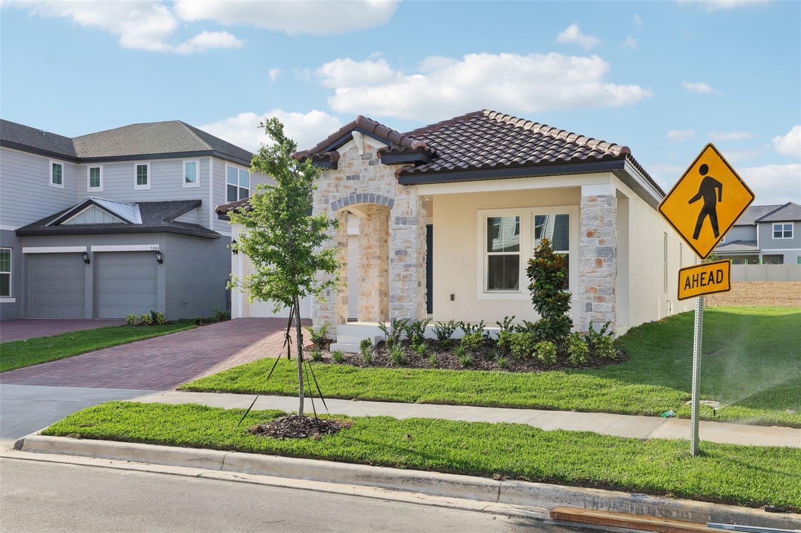 Image 3 of 40 For 5254 Citrus Leaf Boulevard