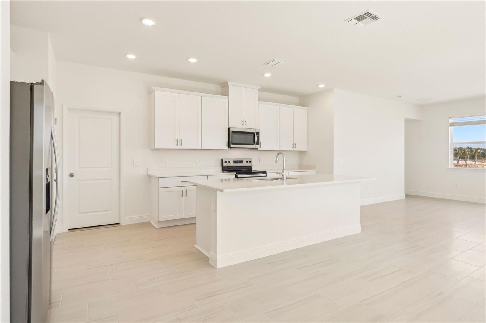 Image 12 of 34 For 1812 Archer Drive