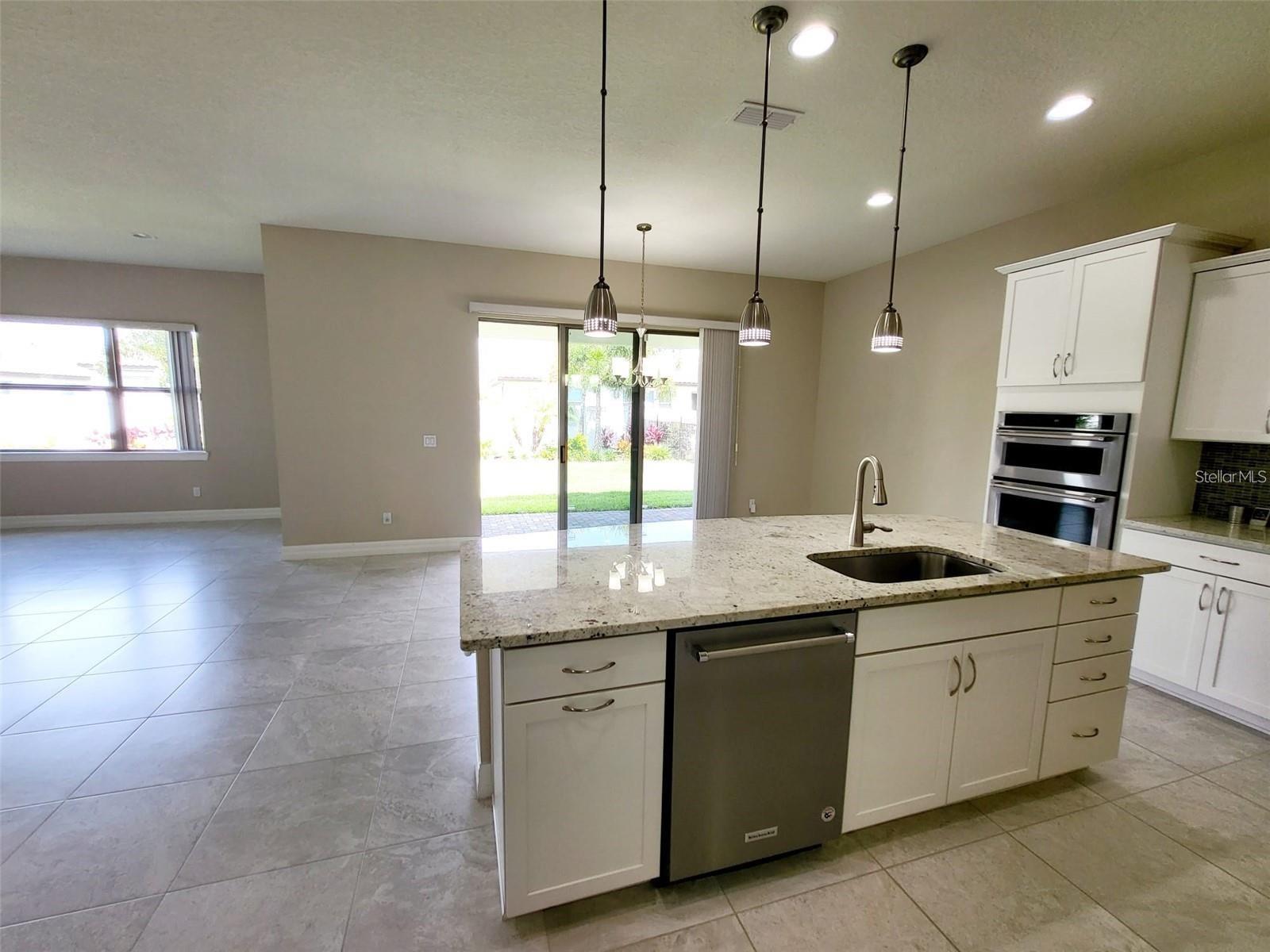 Image 14 of 65 For 11655 Meadow Grove Circle