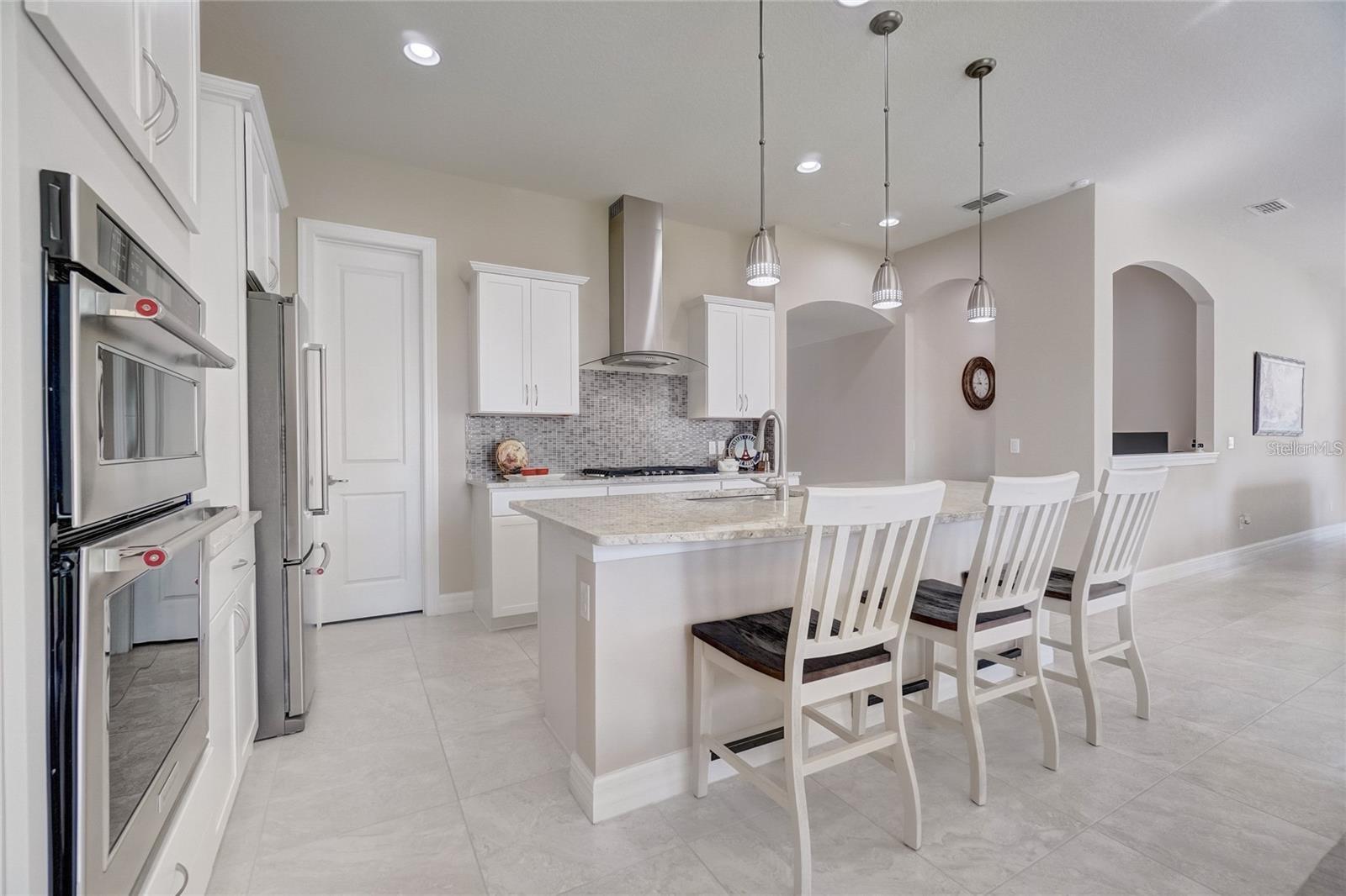 Image 18 of 65 For 11655 Meadow Grove Circle
