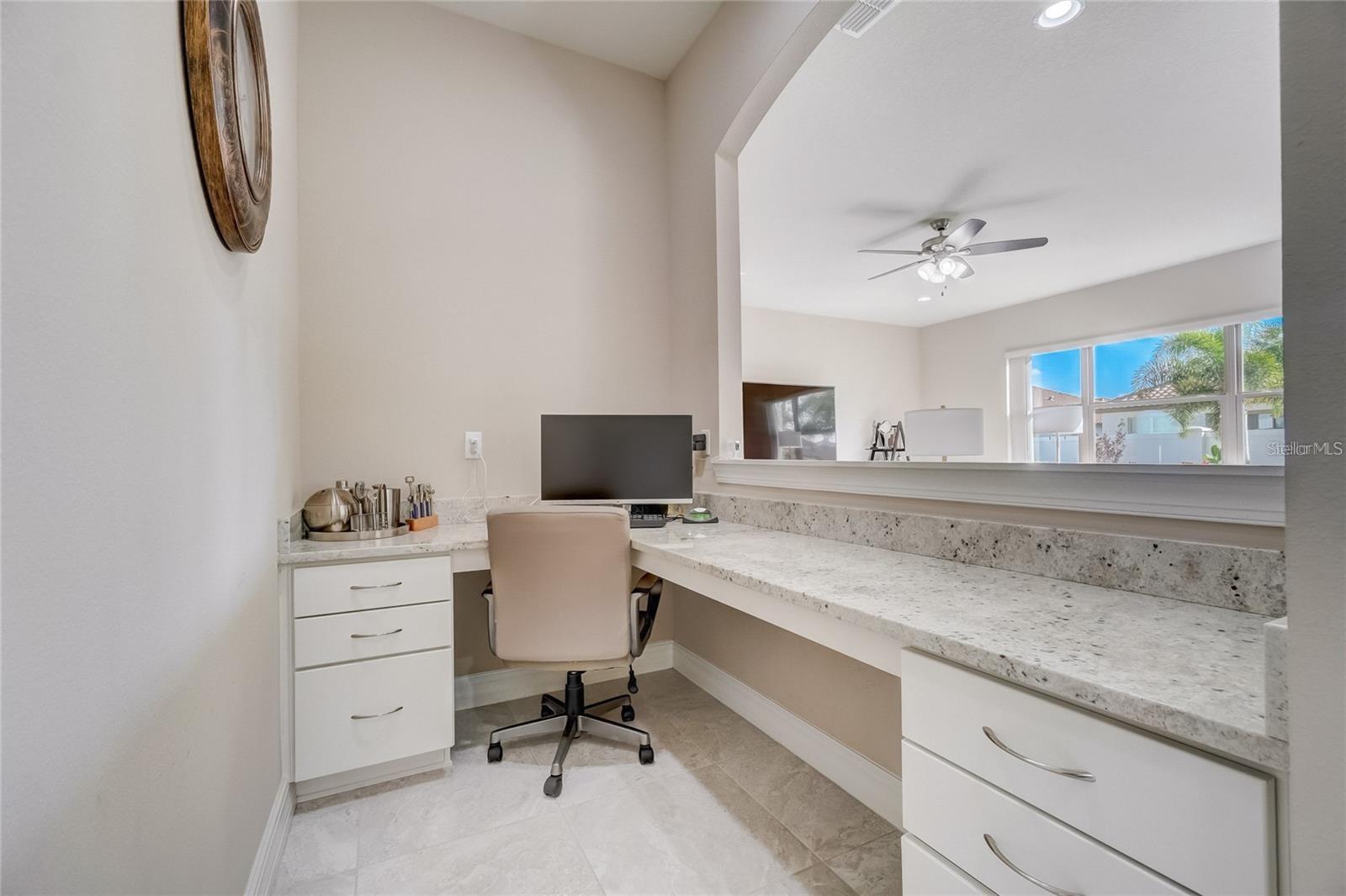 Image 19 of 65 For 11655 Meadow Grove Circle