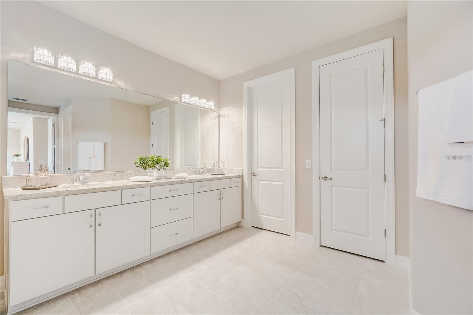 Image 30 of 65 For 11655 Meadow Grove Circle