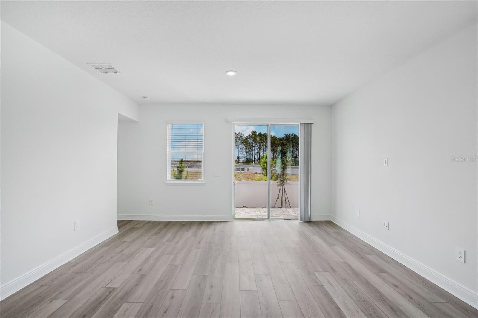 Image 12 of 38 For 1801 Archer Drive