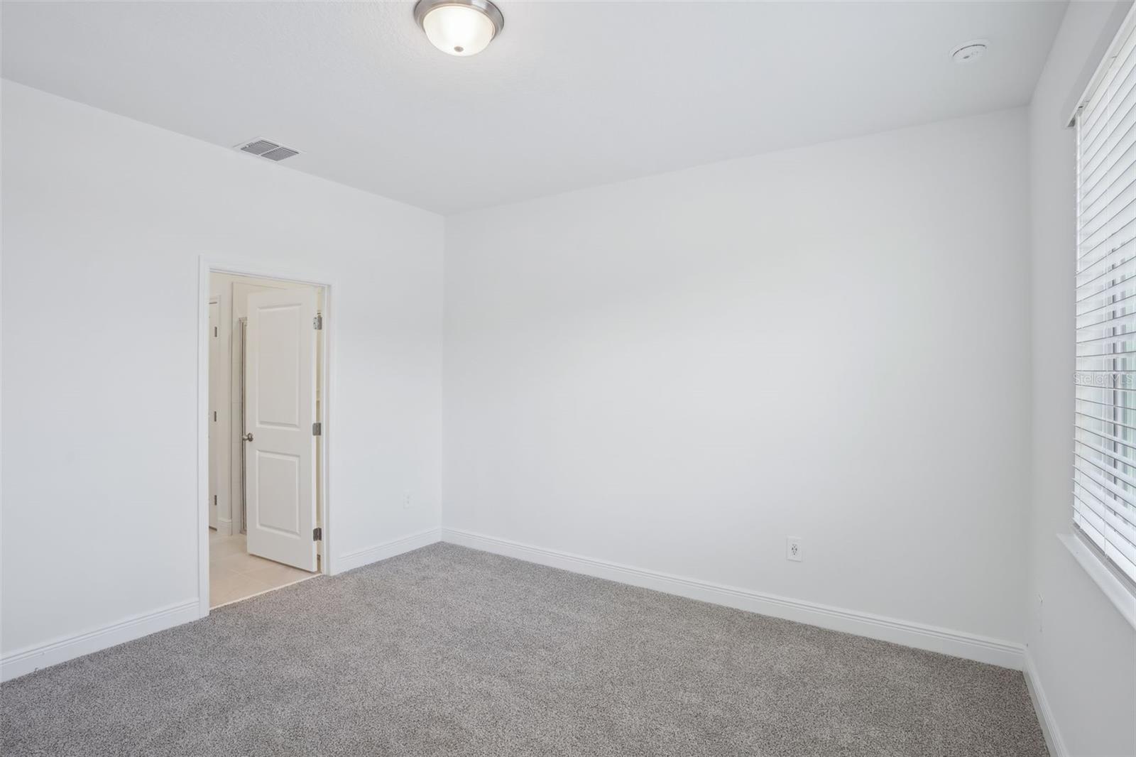 Image 14 of 38 For 1801 Archer Drive