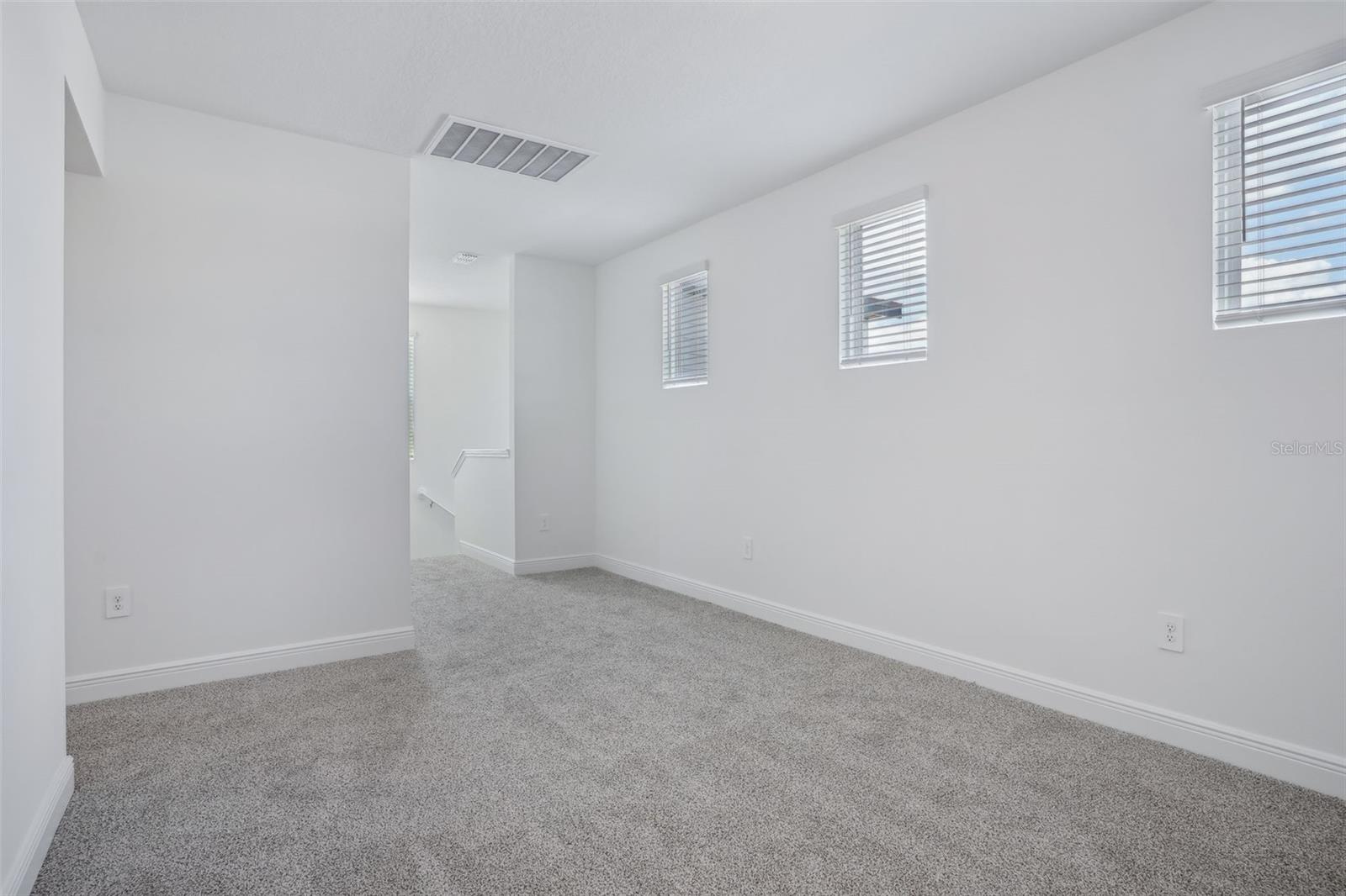Image 25 of 38 For 1801 Archer Drive