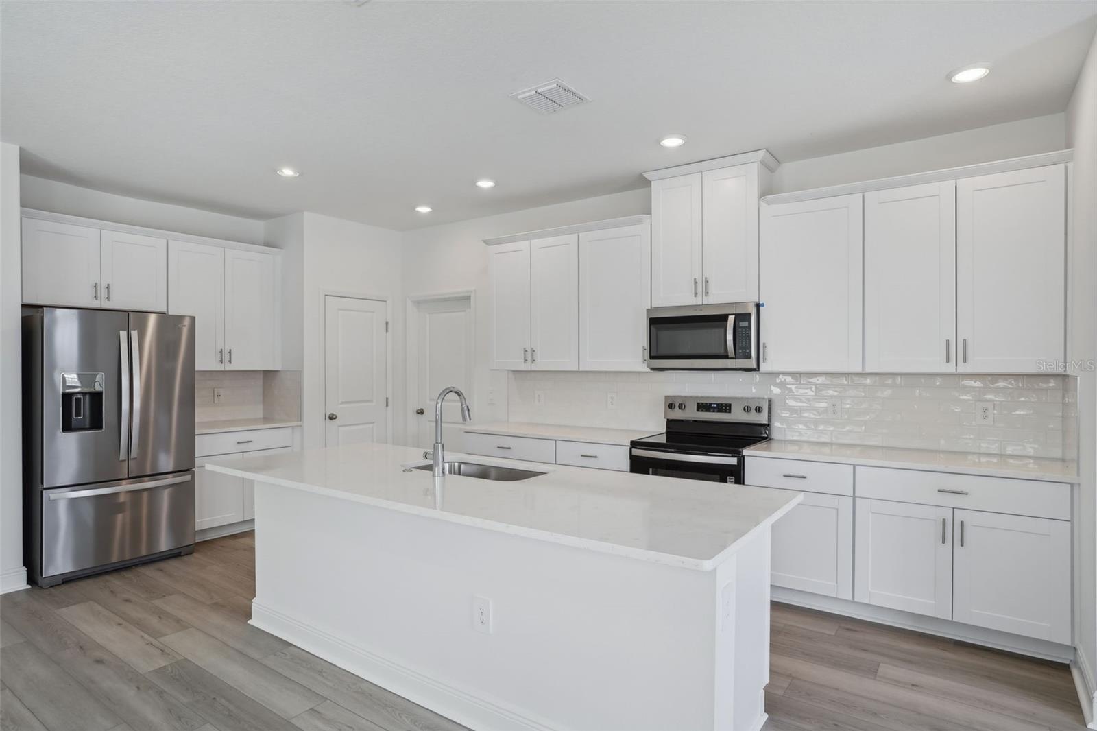 Image 6 of 38 For 1801 Archer Drive