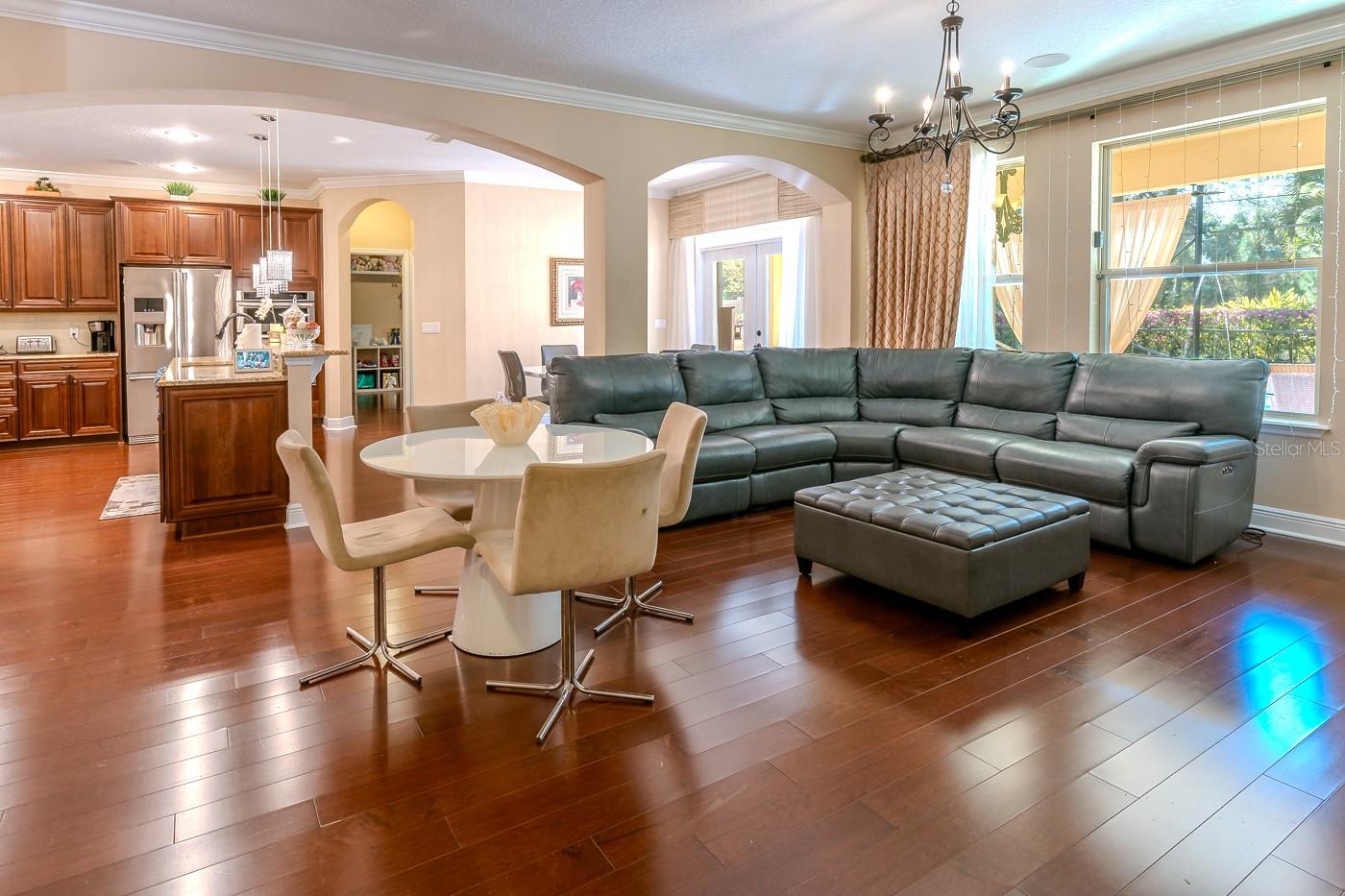 Image 26 of 97 For 2347 Kelbrook Court