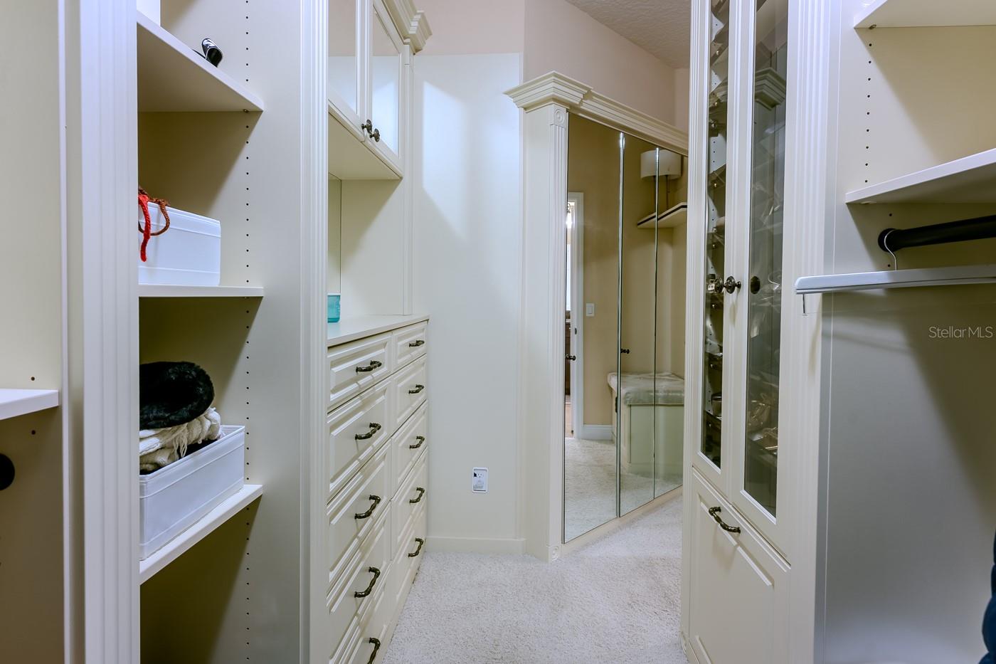 Image 36 of 97 For 2347 Kelbrook Court