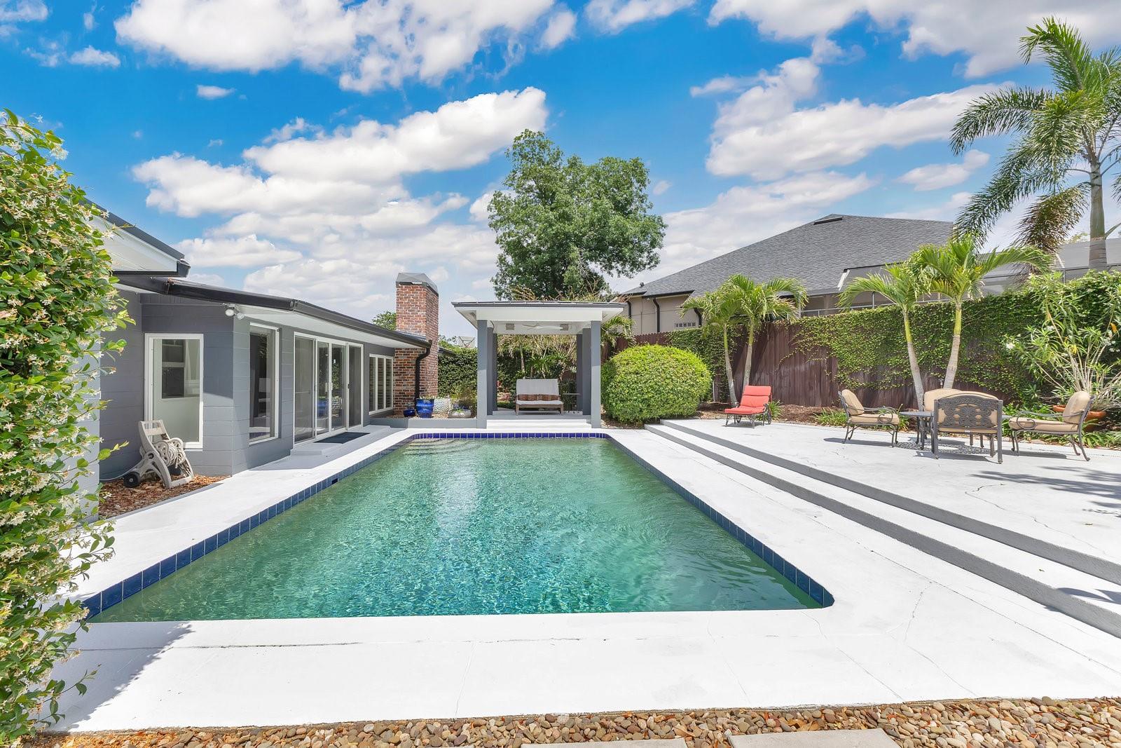 Image 53 of 66 For 2525 Venetian Way