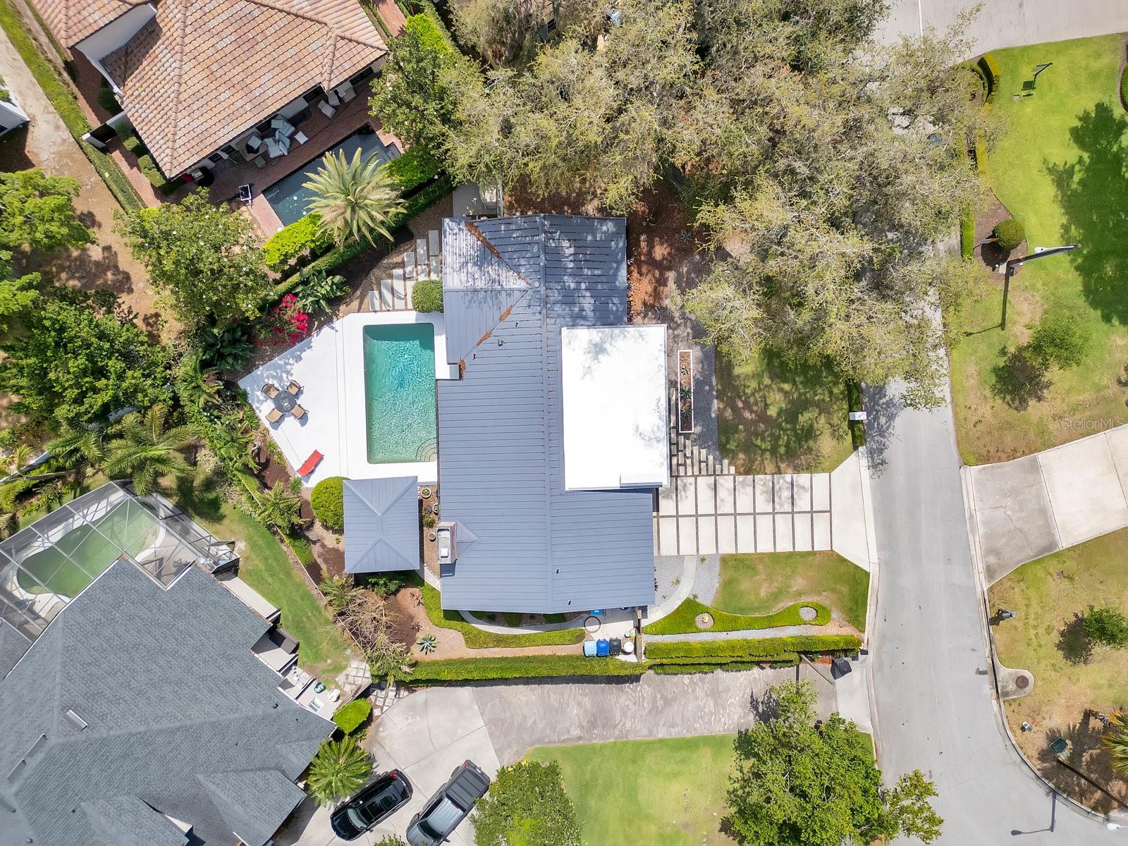 Image 63 of 66 For 2525 Venetian Way