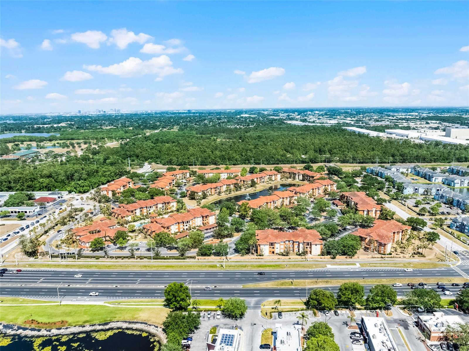 Image 28 of 30 For 5530 Metrowest Boulevard 309