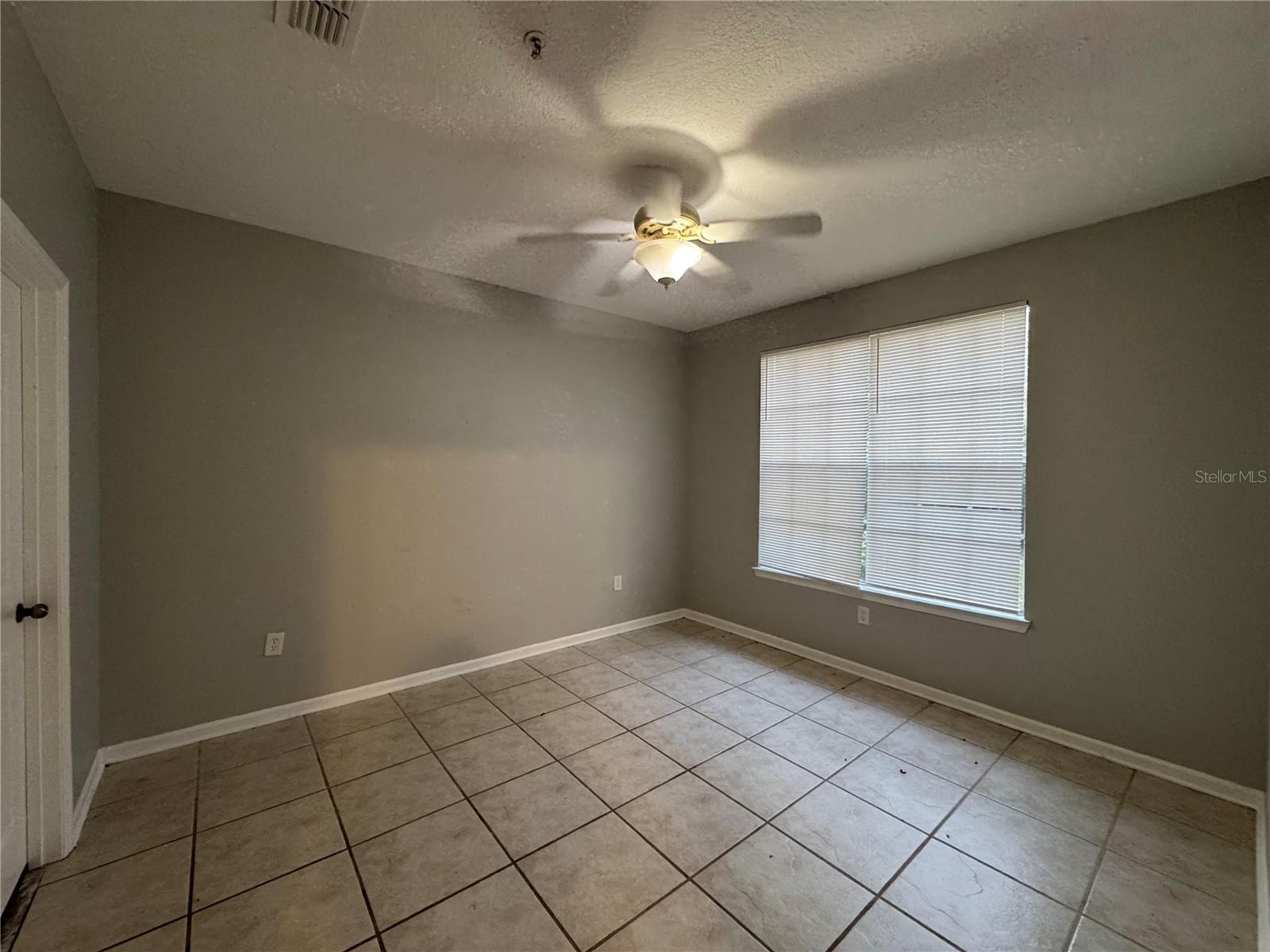 Image 6 of 11 For 12831 Madison Pointe Circle 104