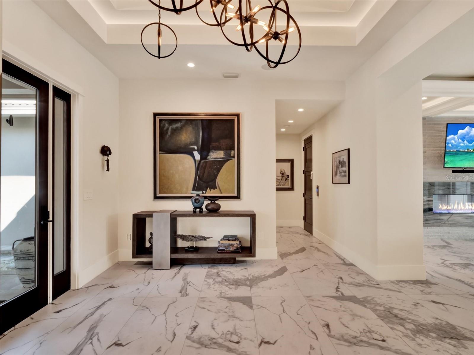 Image 15 of 100 For 9364 Thurloe Place