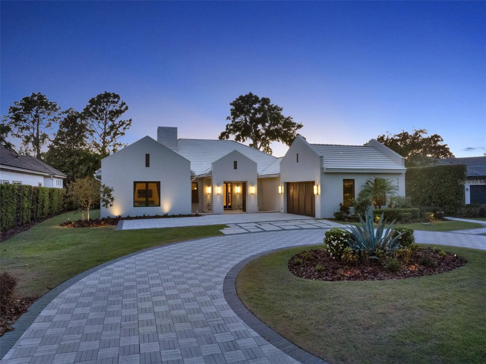Image 2 of 100 For 9364 Thurloe Place