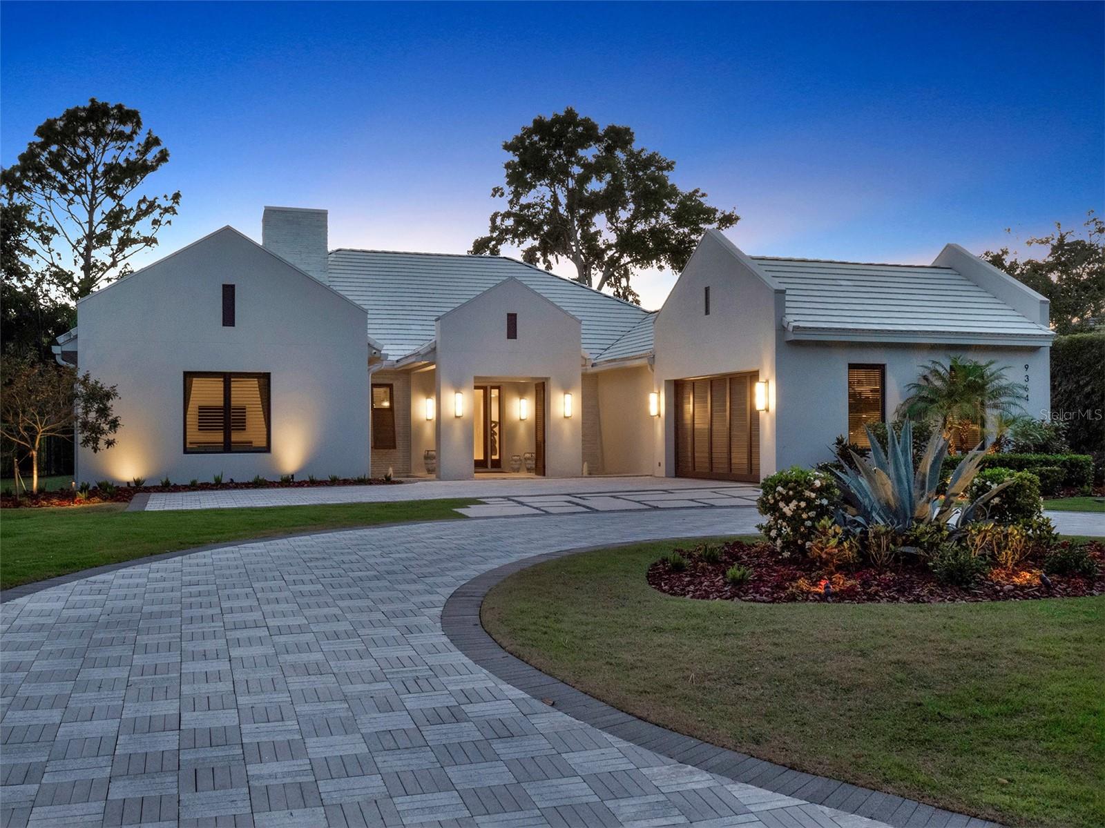 Image 85 of 100 For 9364 Thurloe Place