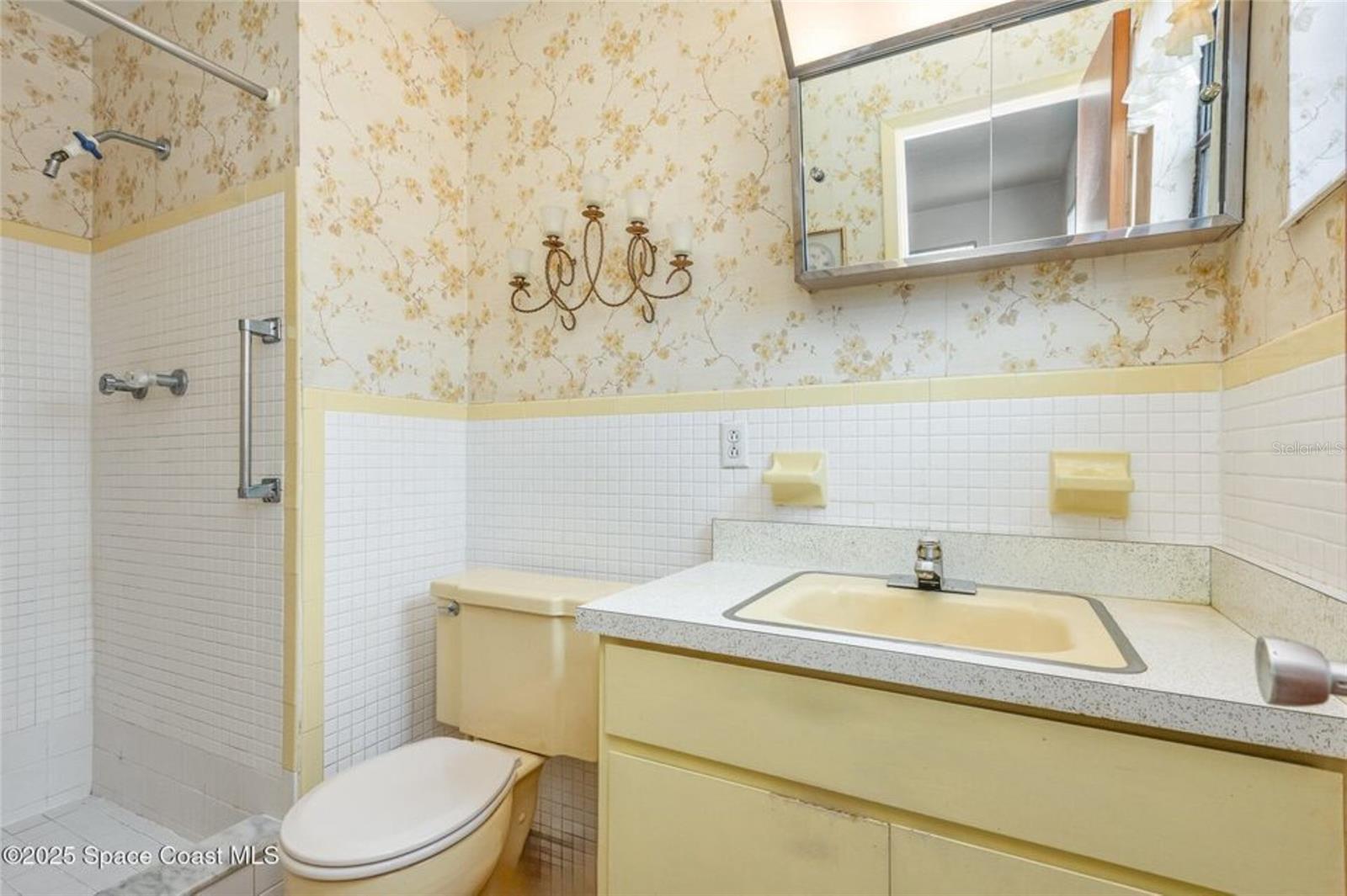 Image 18 of 27 For 4800 Key Drive