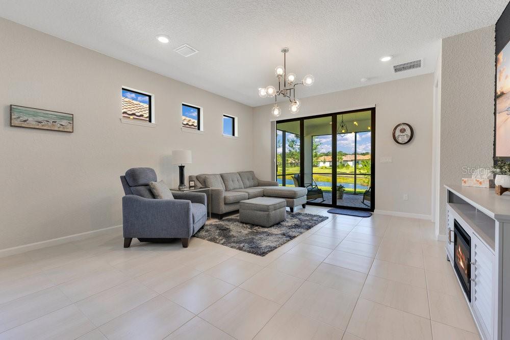 Image 5 of 51 For 4054 Basket Oak Circle