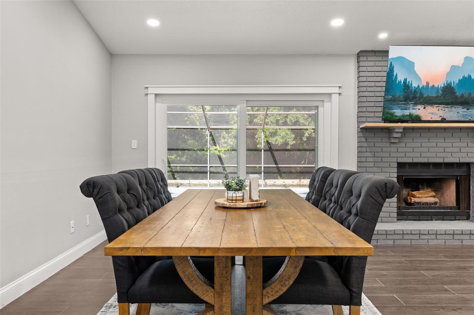 Image 15 of 98 For 694 Tuscora Drive