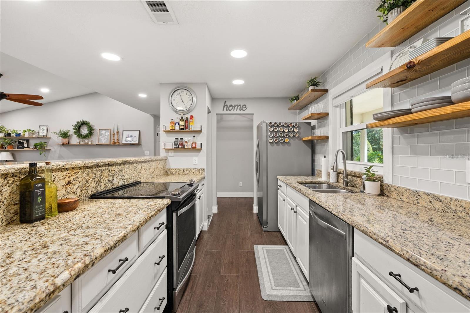 Image 18 of 98 For 694 Tuscora Drive