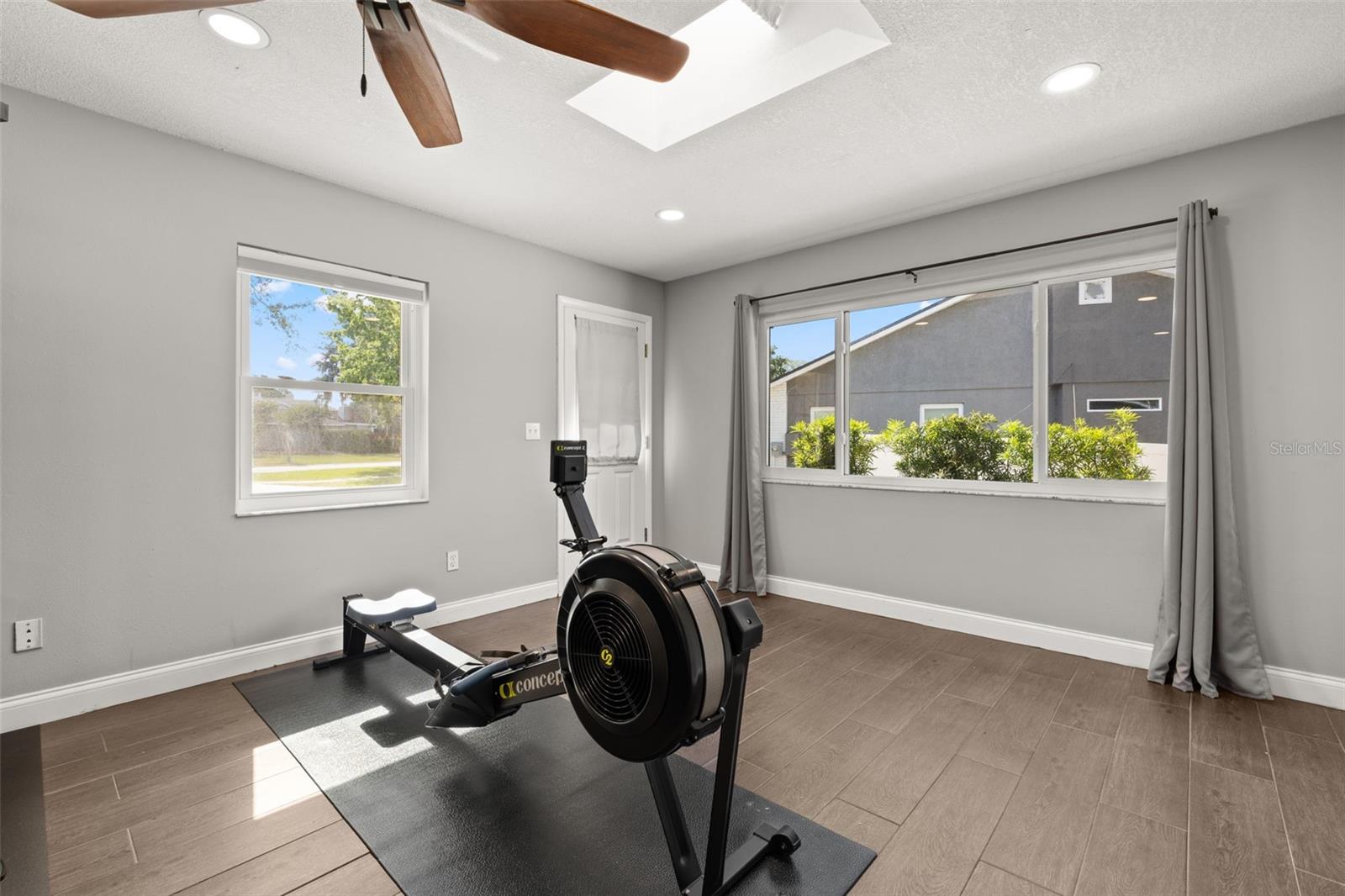 Image 46 of 98 For 694 Tuscora Drive
