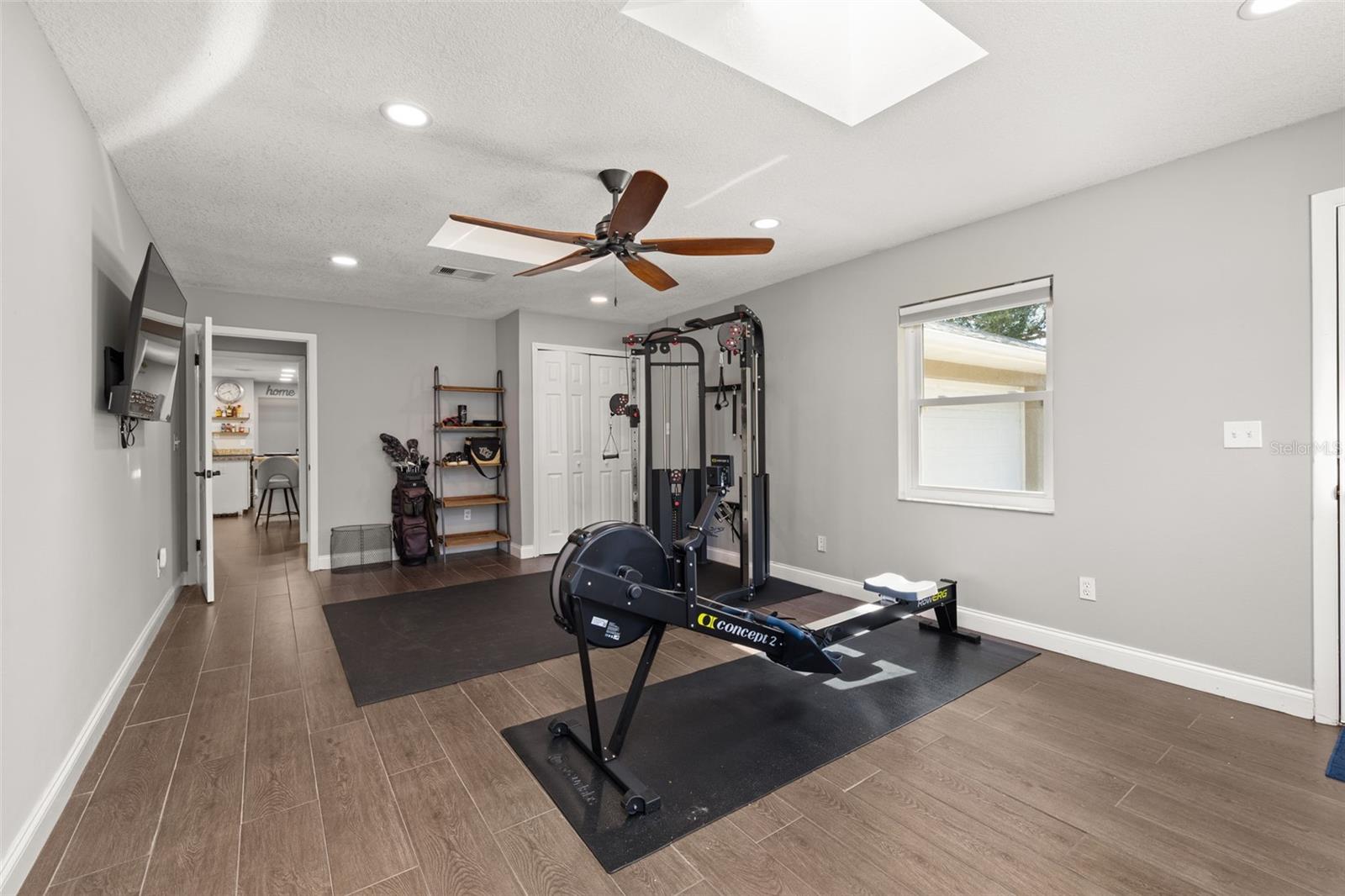 Image 47 of 98 For 694 Tuscora Drive