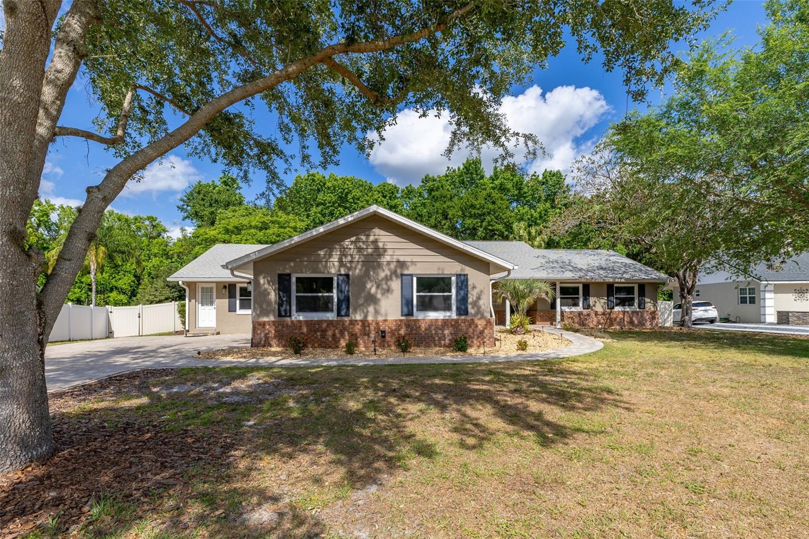 Image 5 of 98 For 694 Tuscora Drive