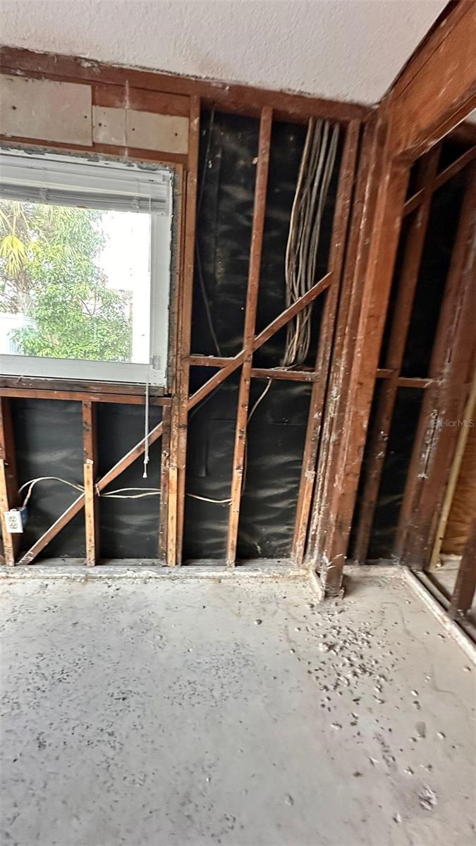 Image 10 of 14 For 3141 Irving Street