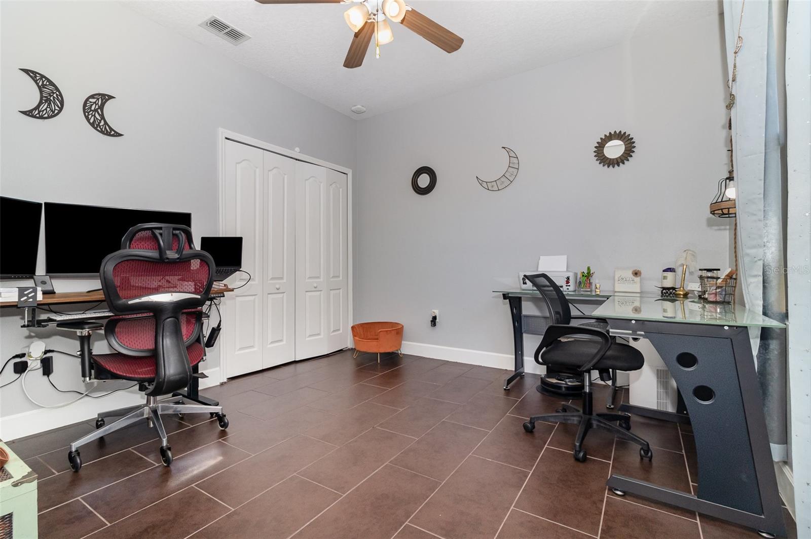 Image 13 of 36 For 2739 Village Pine Terrace