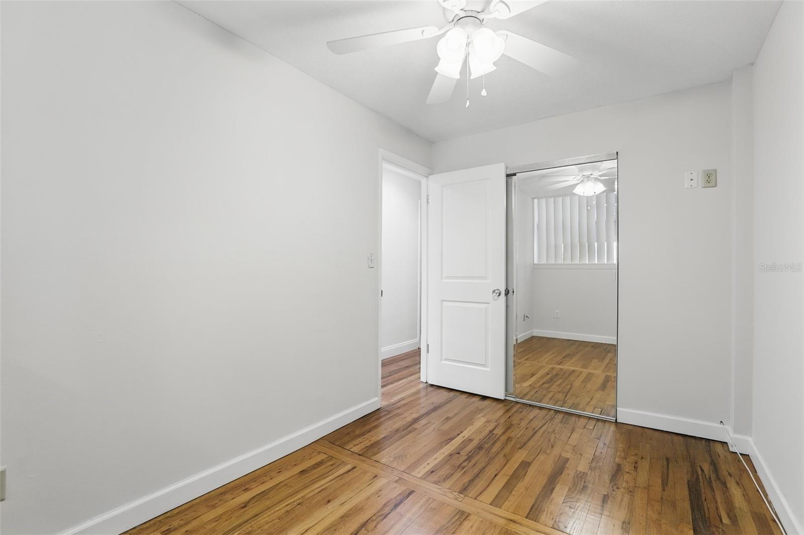 Image 16 of 24 For 320 Lakeview Street 222