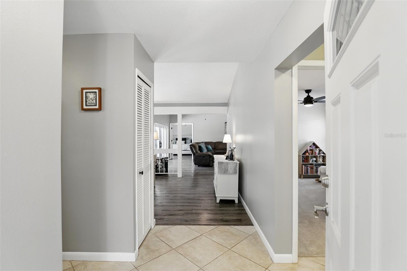 Image 10 of 41 For 1129 Golfside Drive