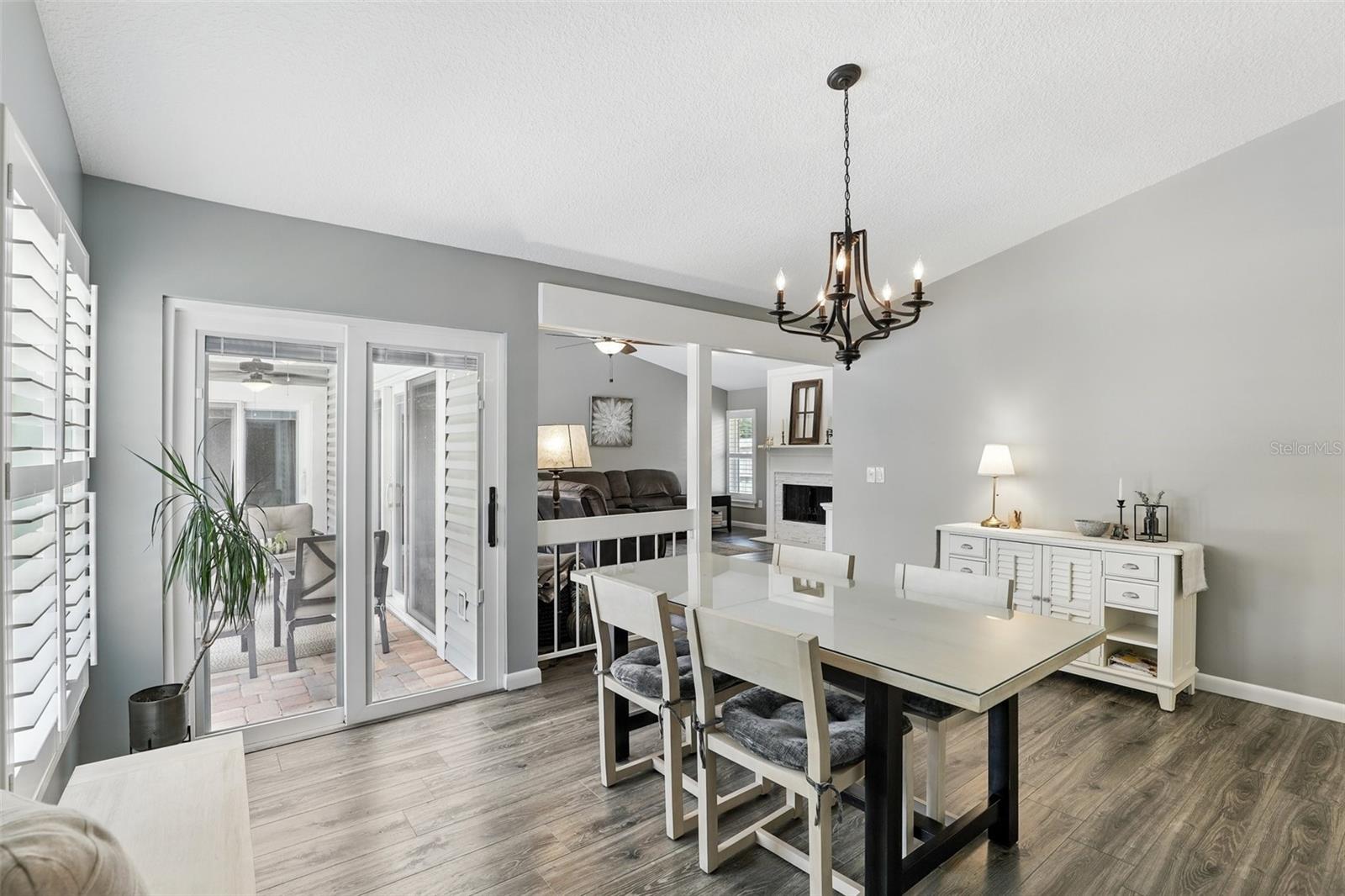 Image 11 of 41 For 1129 Golfside Drive