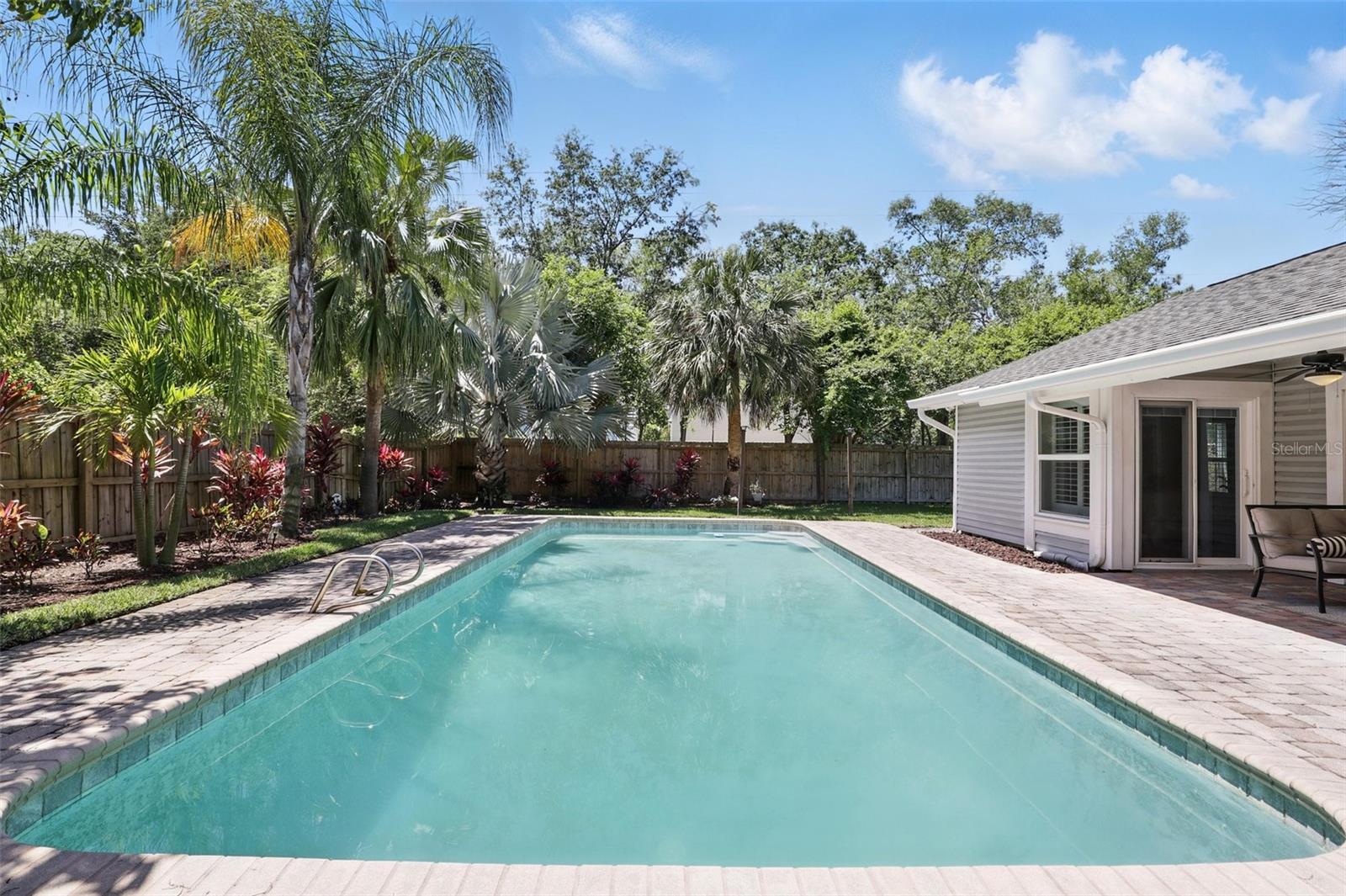 Image 32 of 41 For 1129 Golfside Drive