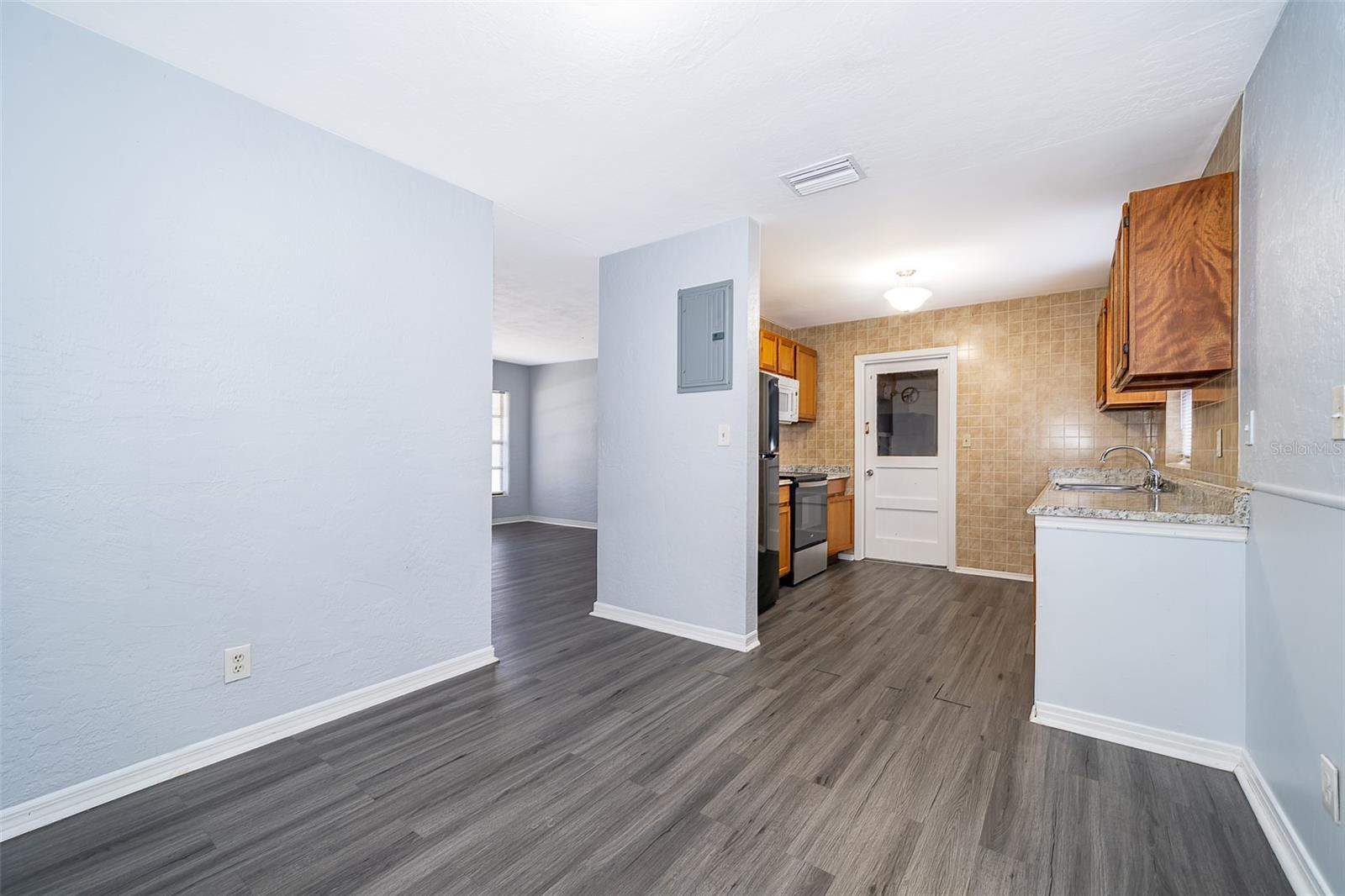 Image 10 of 20 For 5601 Andora Street