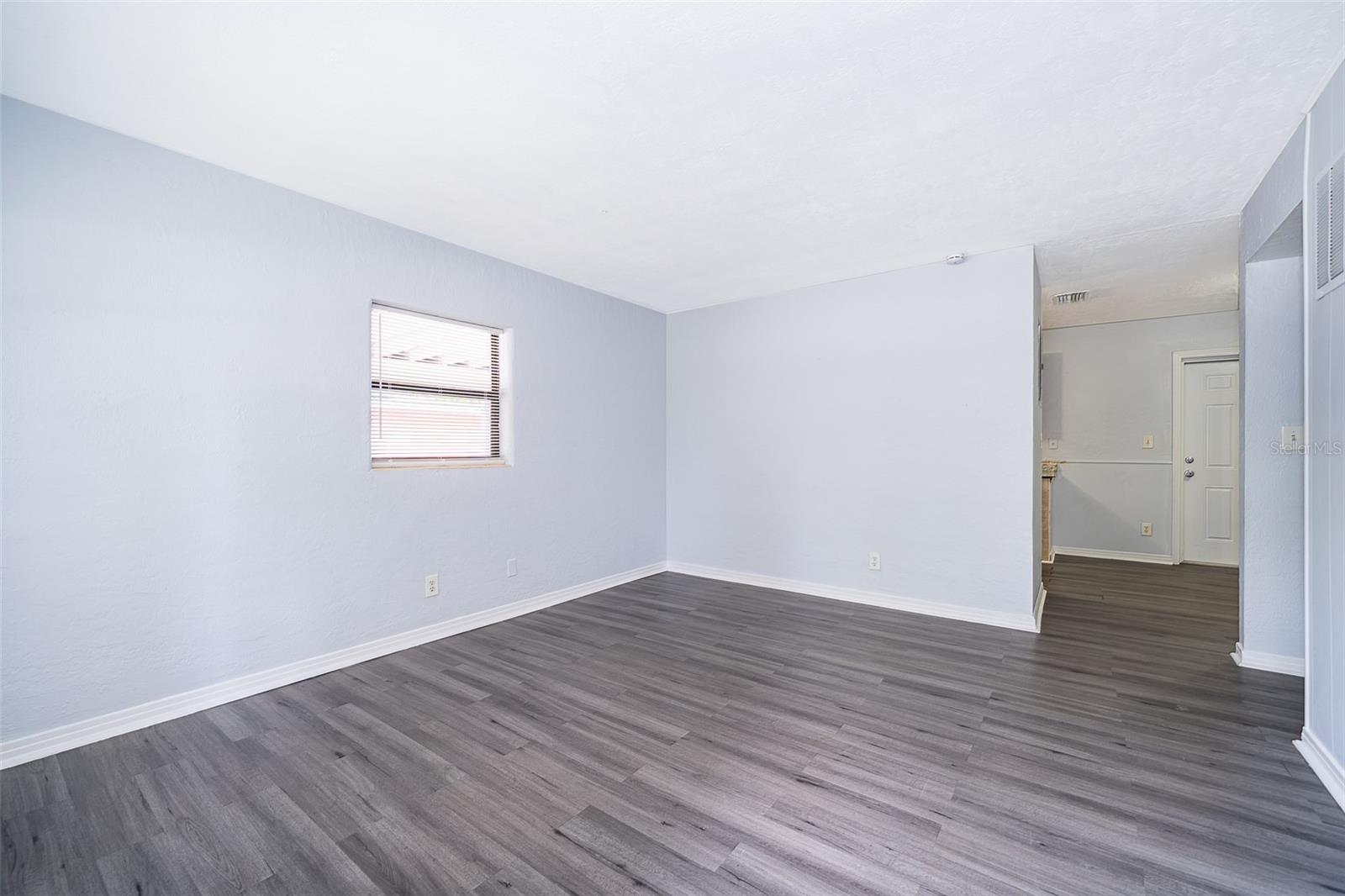 Image 4 of 20 For 5601 Andora Street
