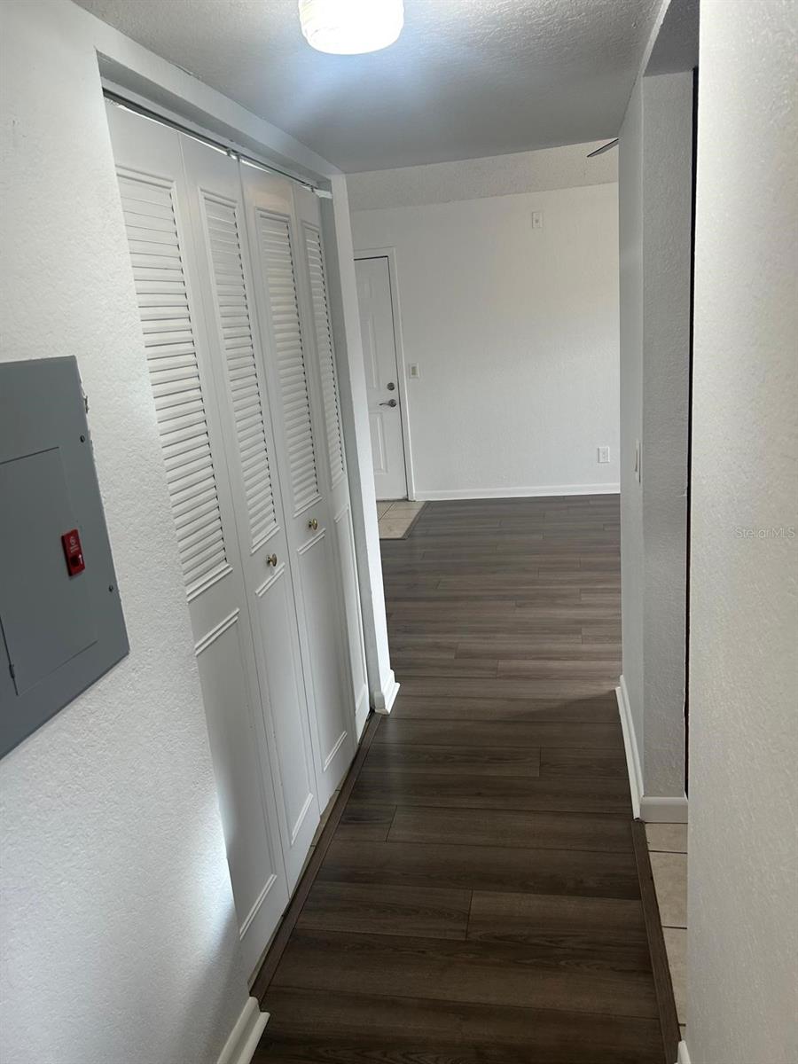 Image 12 of 26 For 11568 Westwood Boulevard 1034
