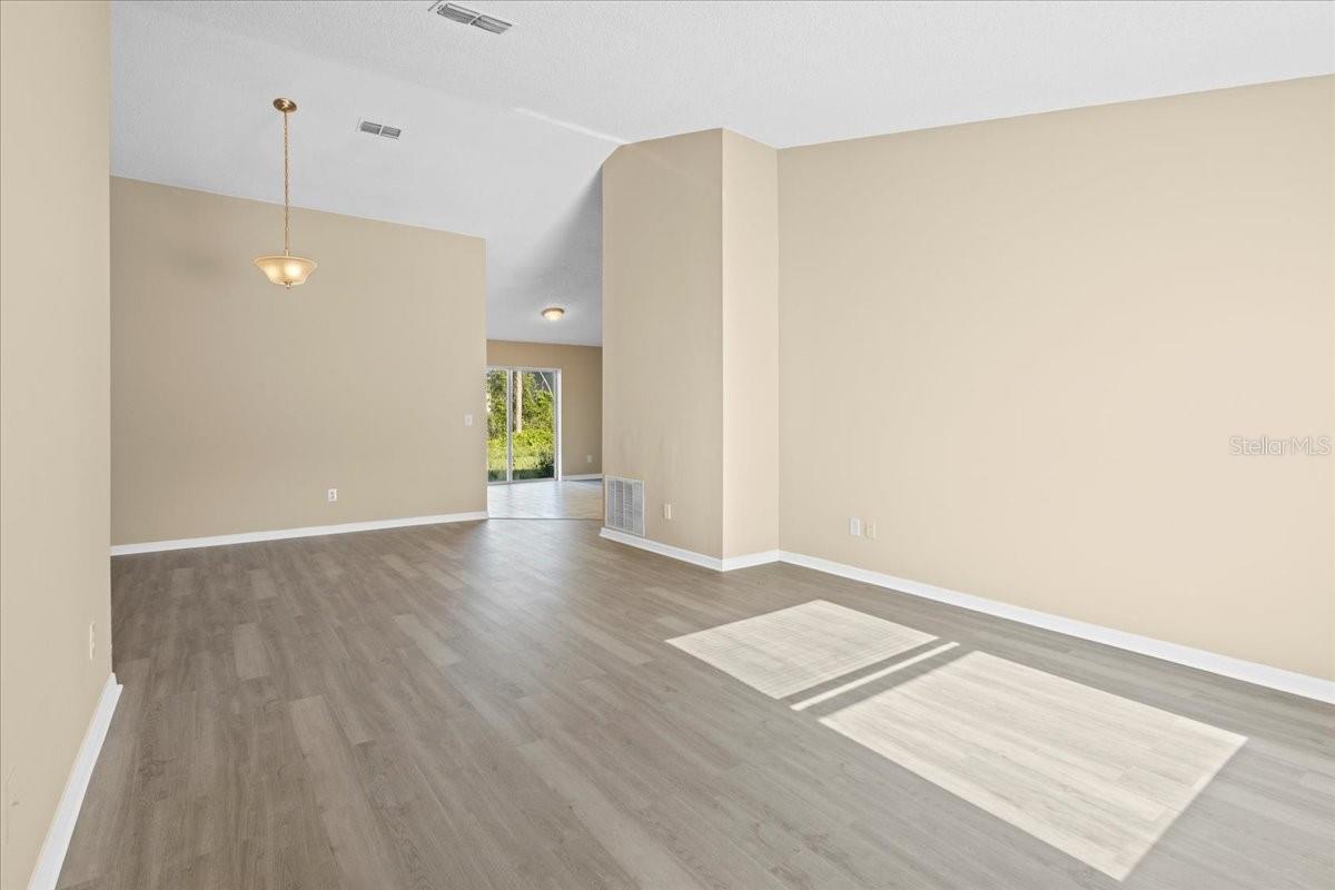 Image 5 of 31 For 1202 Atlantic Ct