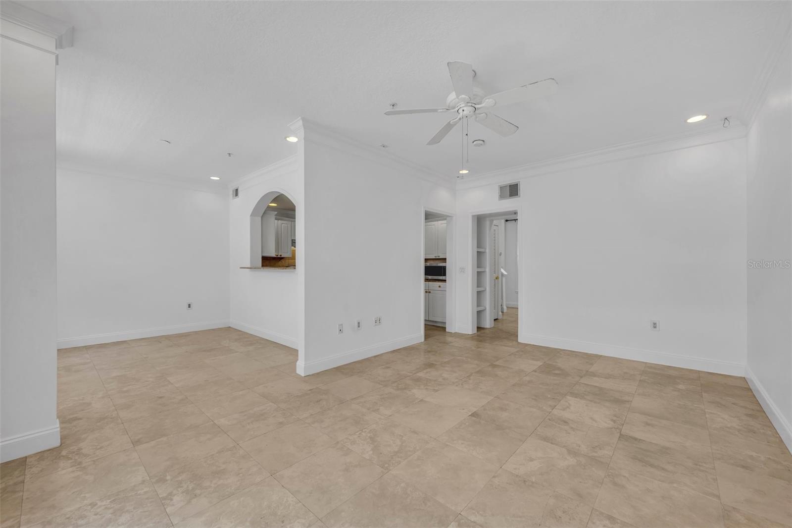 Image 11 of 42 For 312 Grand Bay Lane