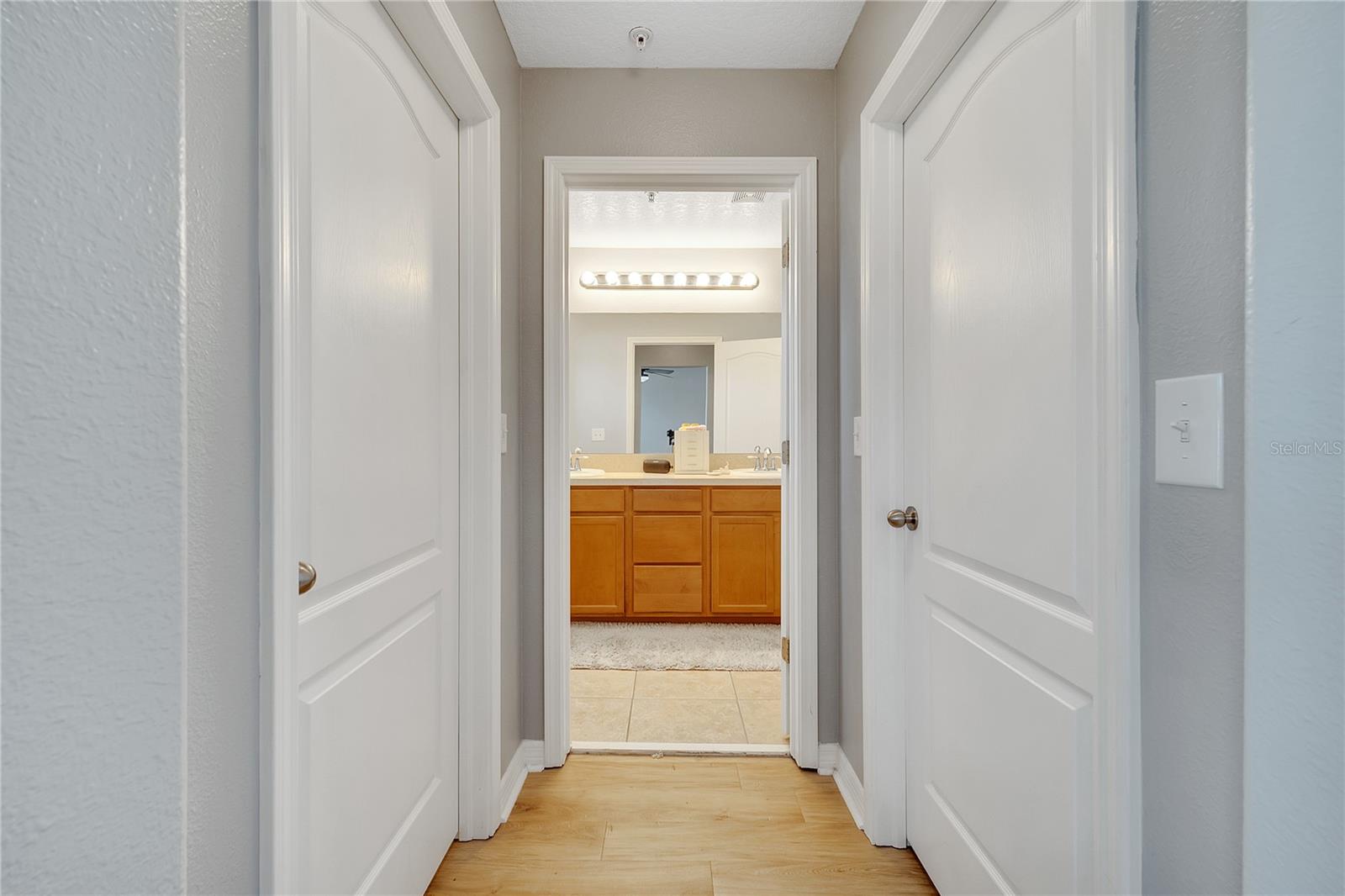 Image 18 of 40 For 1280 Priory Circle