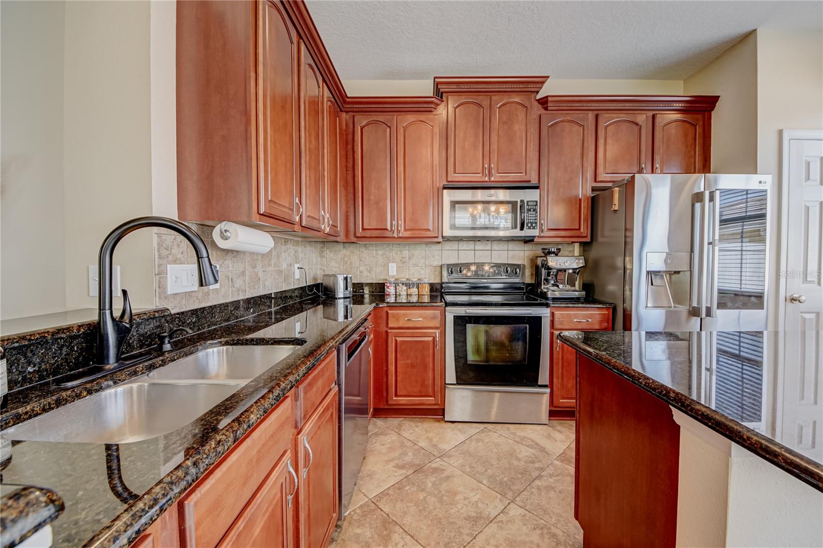 Image 10 of 31 For 7348 Yoder Street