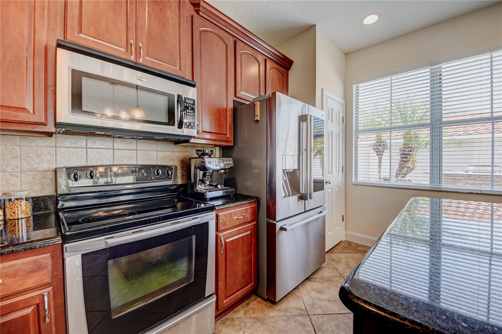 Image 13 of 31 For 7348 Yoder Street